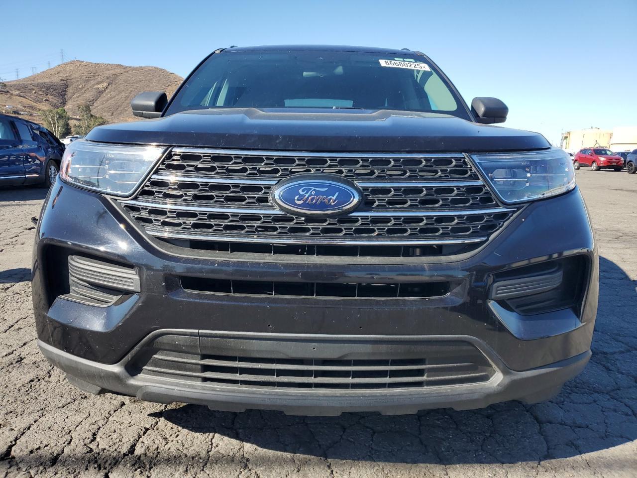 2022 Ford Explorer, Xlt