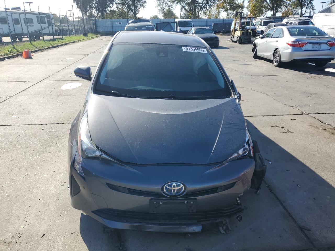 2018 Toyota Prius