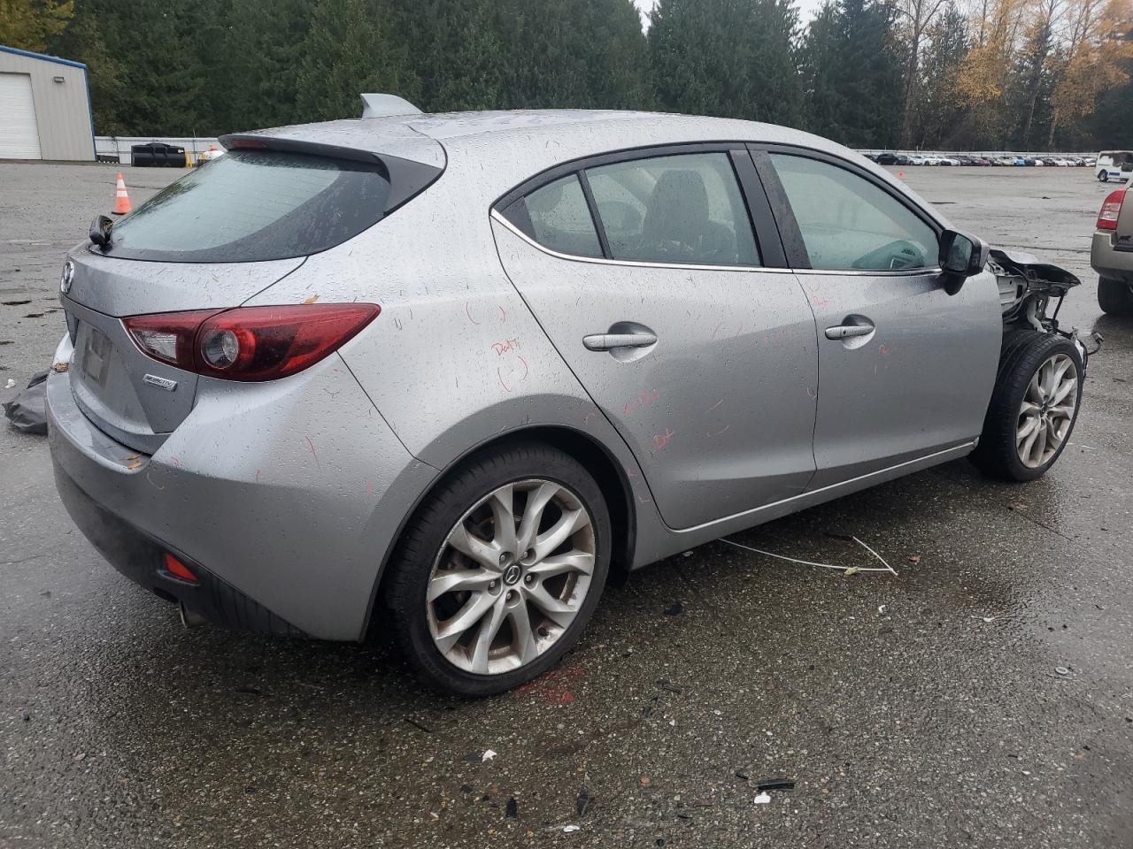 2015 Mazda 3, Grand Touring