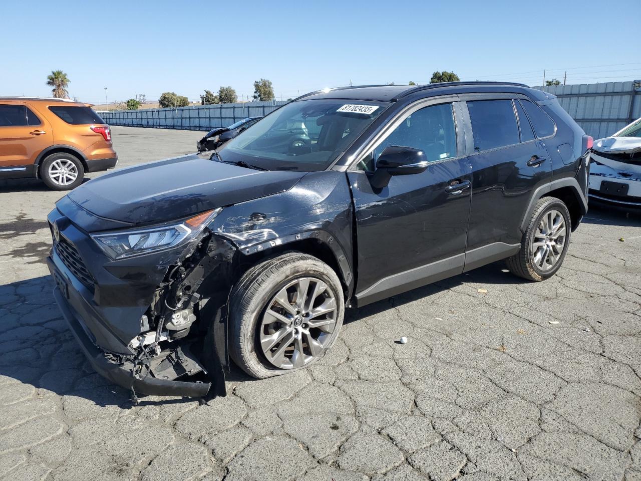 2019 Toyota RAV4, Xle Premium