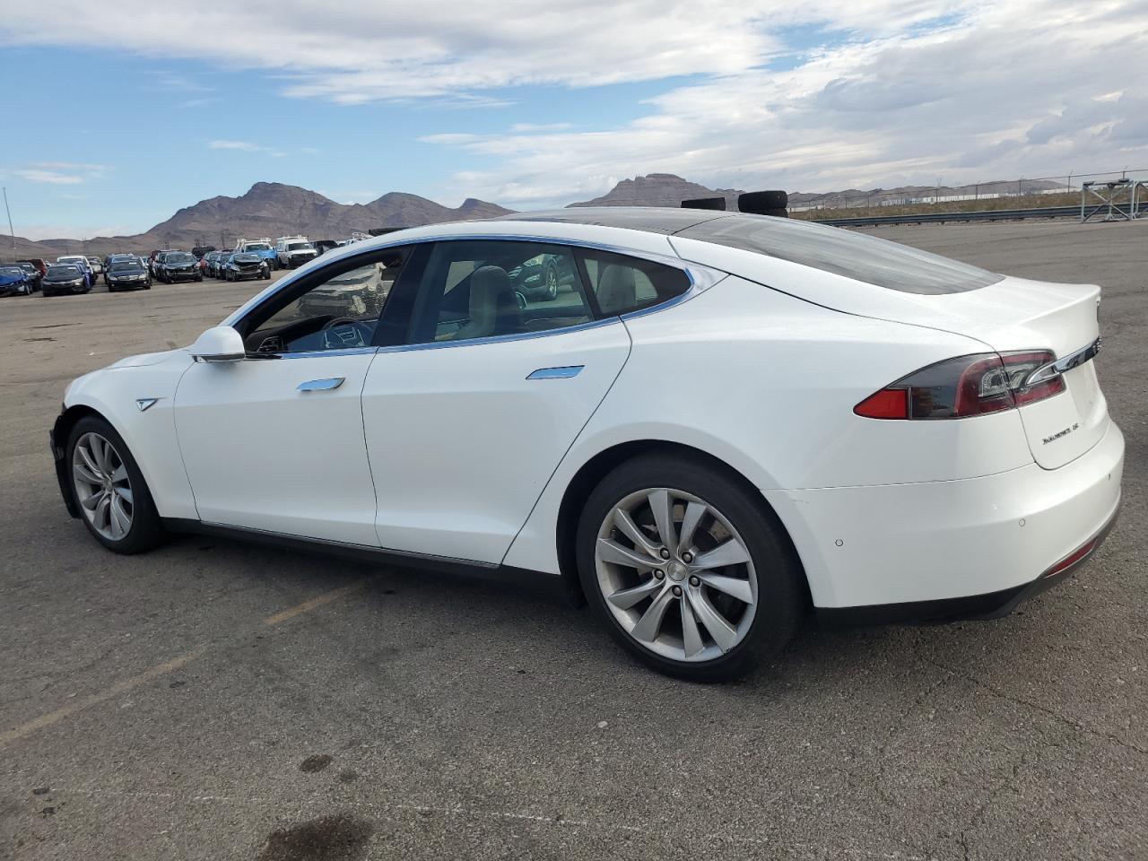 2016 Tesla MODEL S