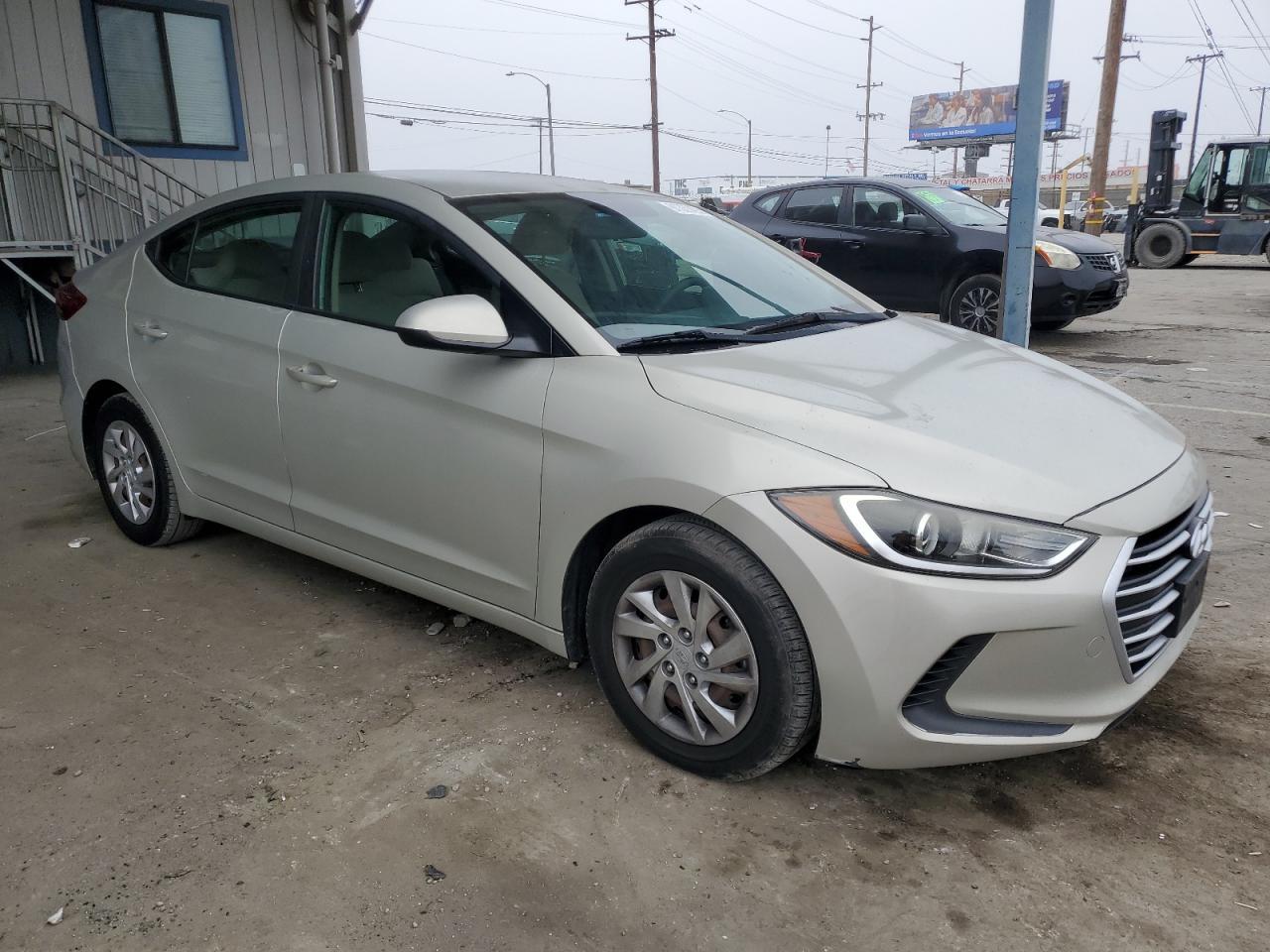 2017 Hyundai Elantra, SE