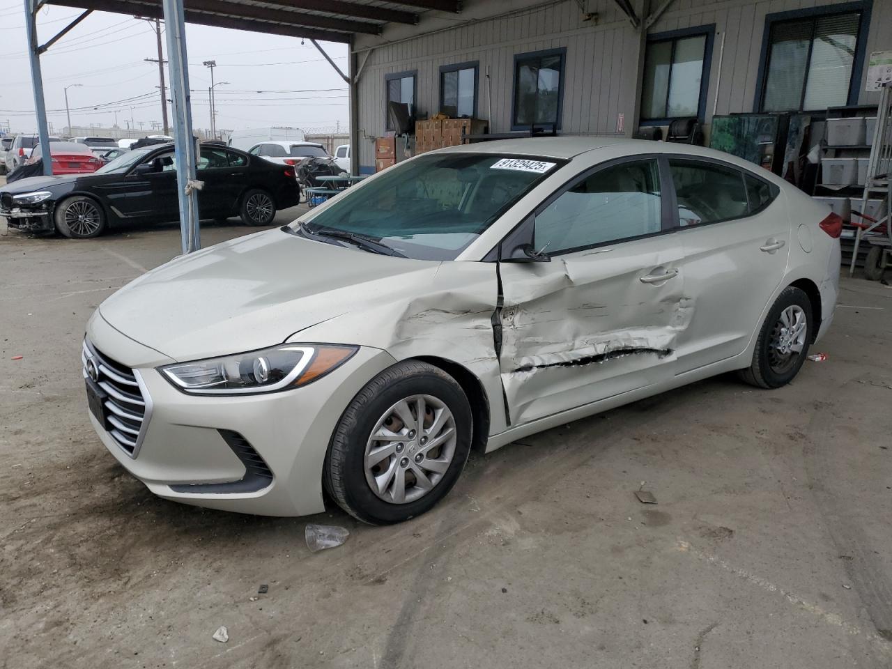 2017 Hyundai Elantra, SE