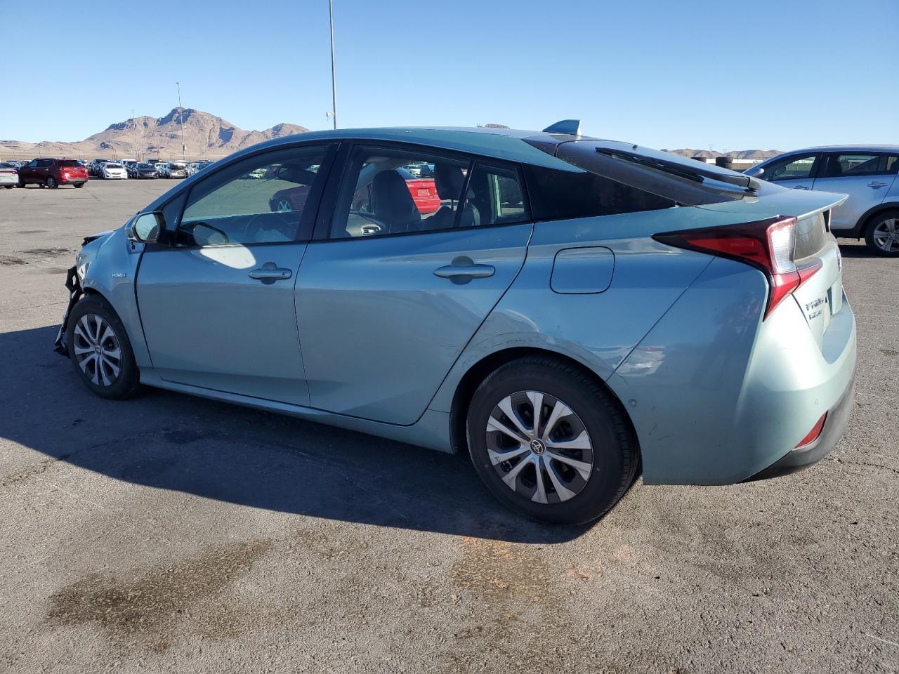 2022 Toyota Prius, LE