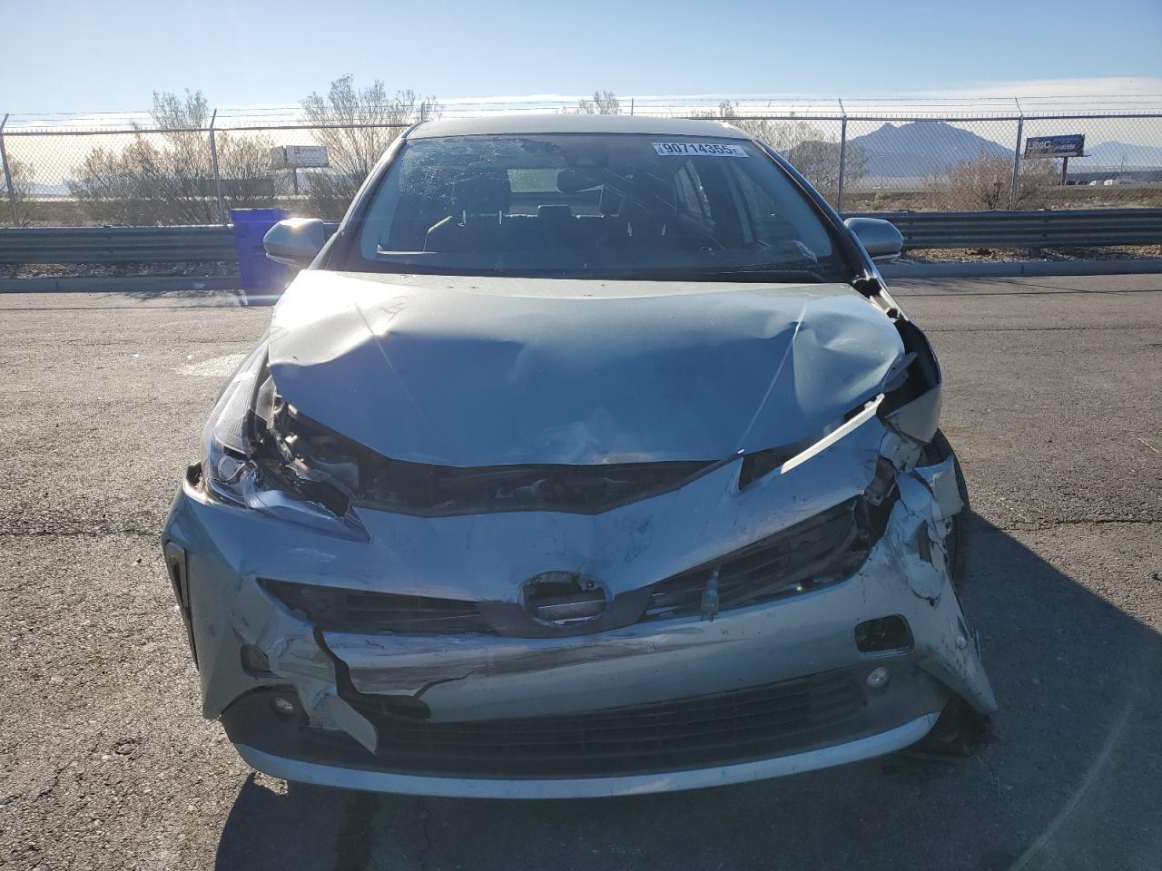 2022 Toyota Prius, LE