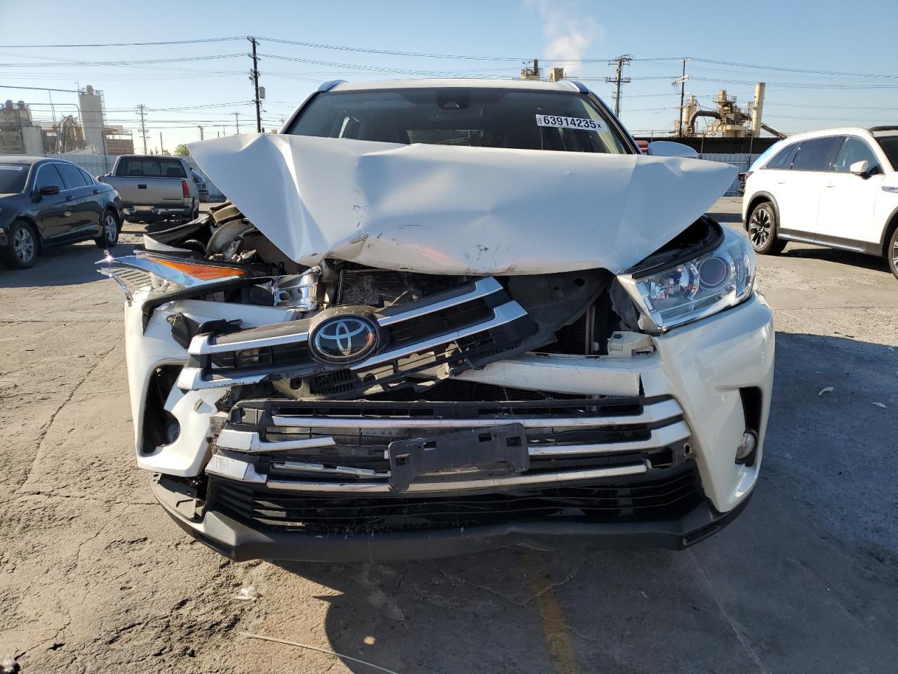 2019 Toyota Highlander, SE