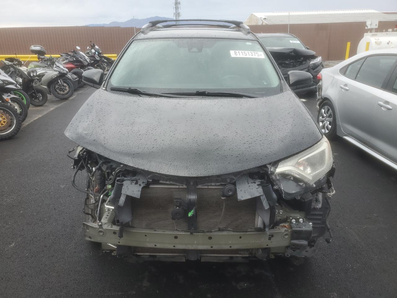 2018 Toyota RAV4, LE