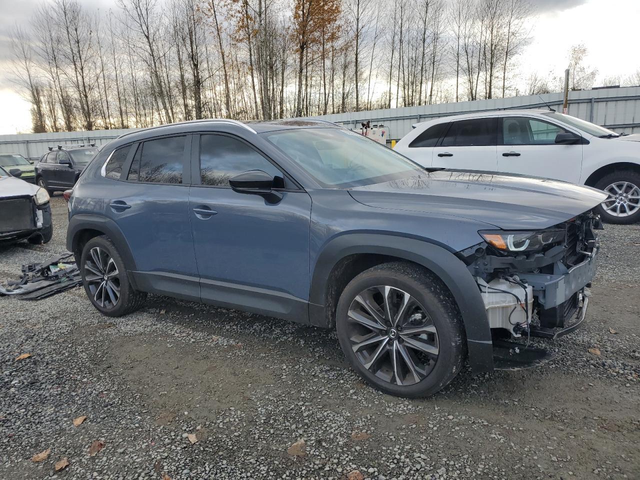 2024 Mazda CX-50, Base