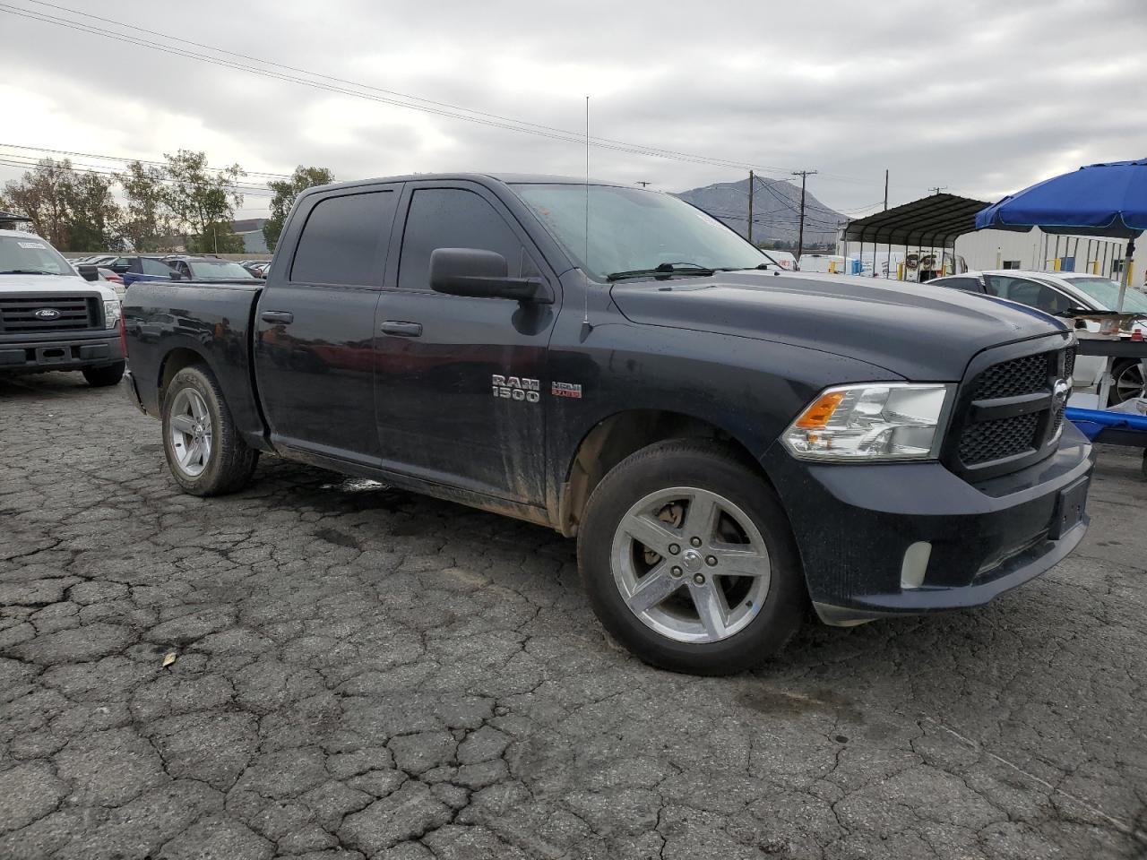2015 RAM 1500, ST