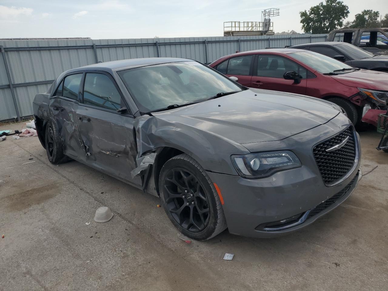 2019 Chrysler 300, S