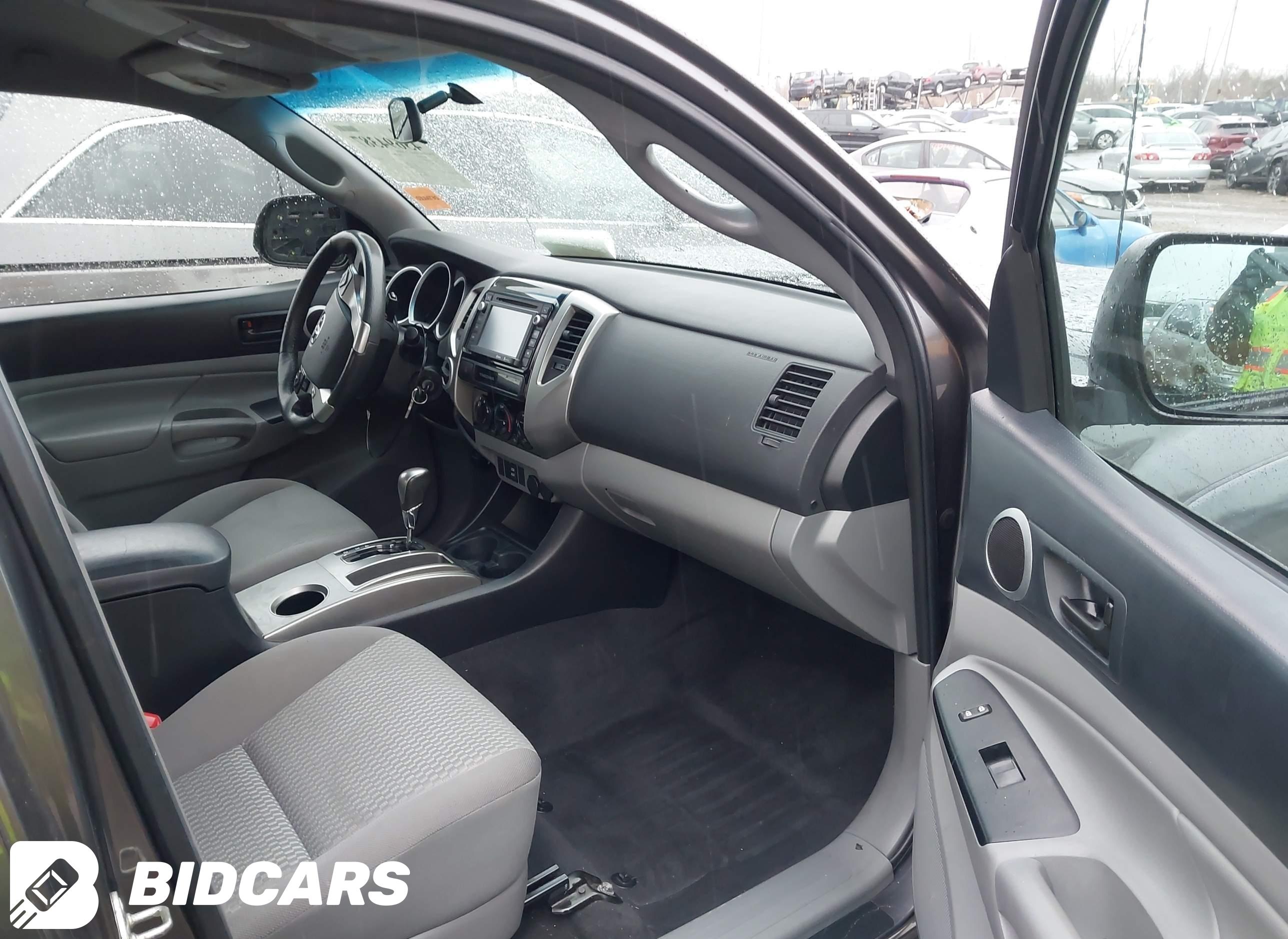 2015 Toyota Tacoma, Base V6