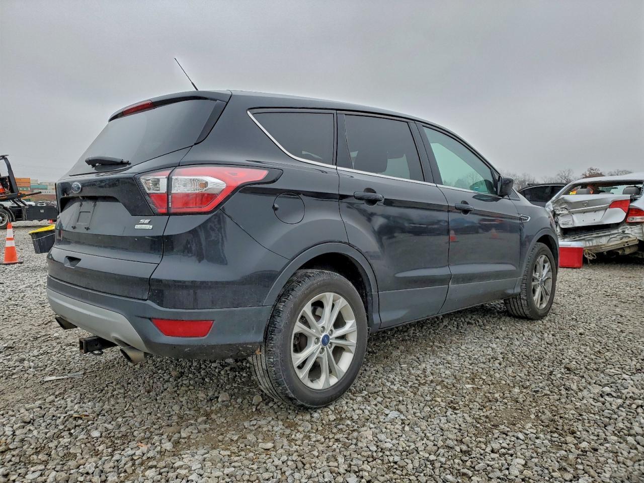 2017 Ford Escape, SE