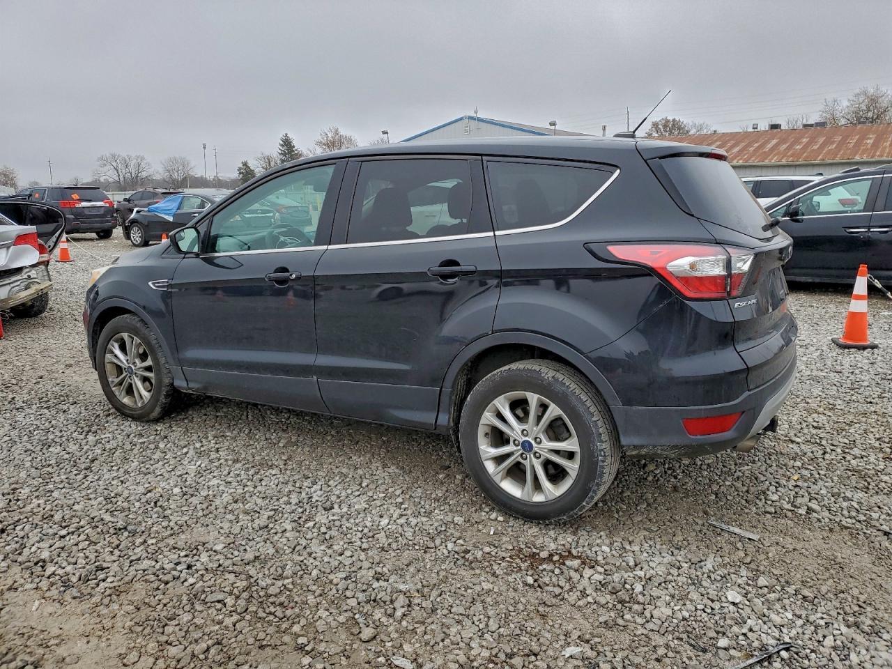 2017 Ford Escape, SE
