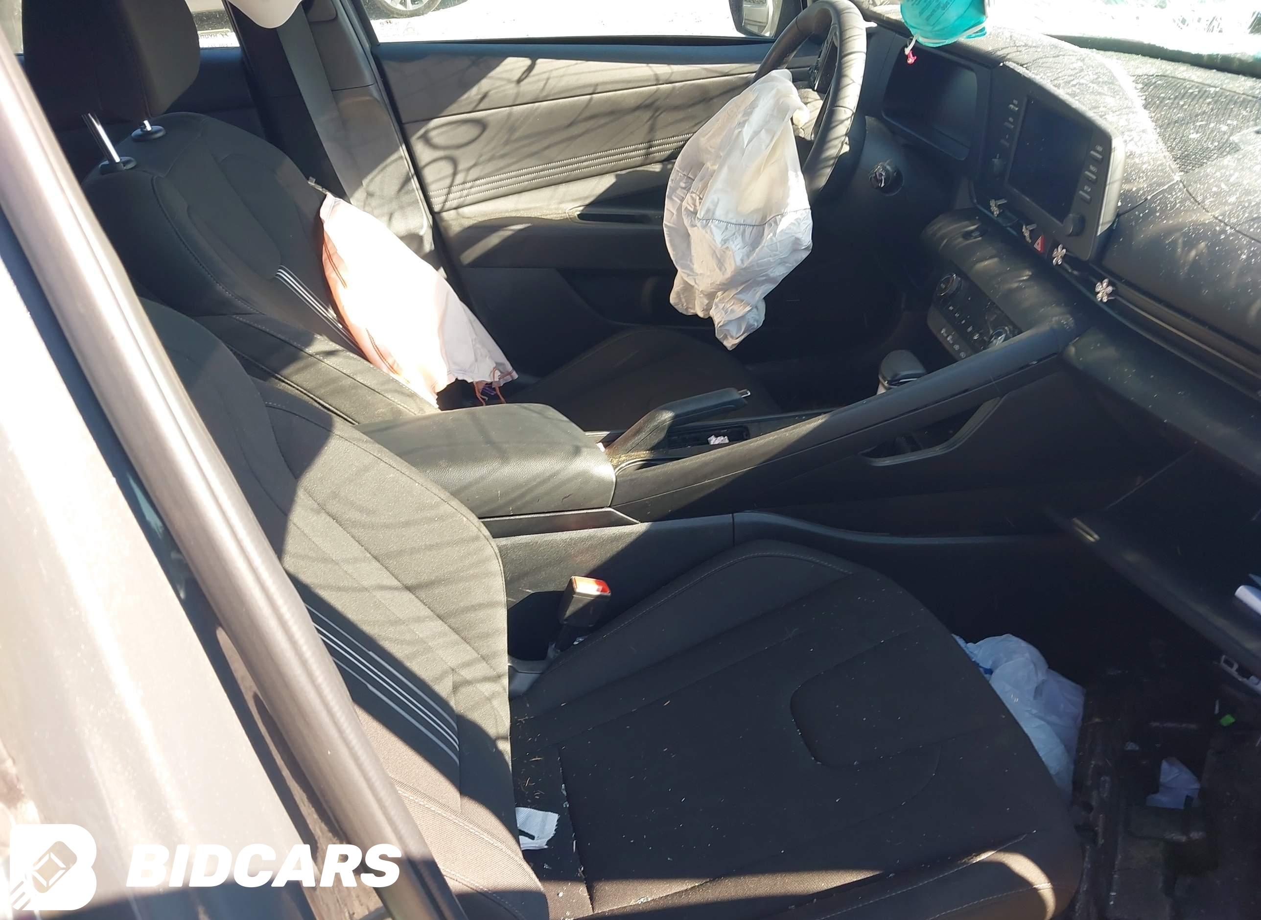 2025 Hyundai Elantra, Sel Sport