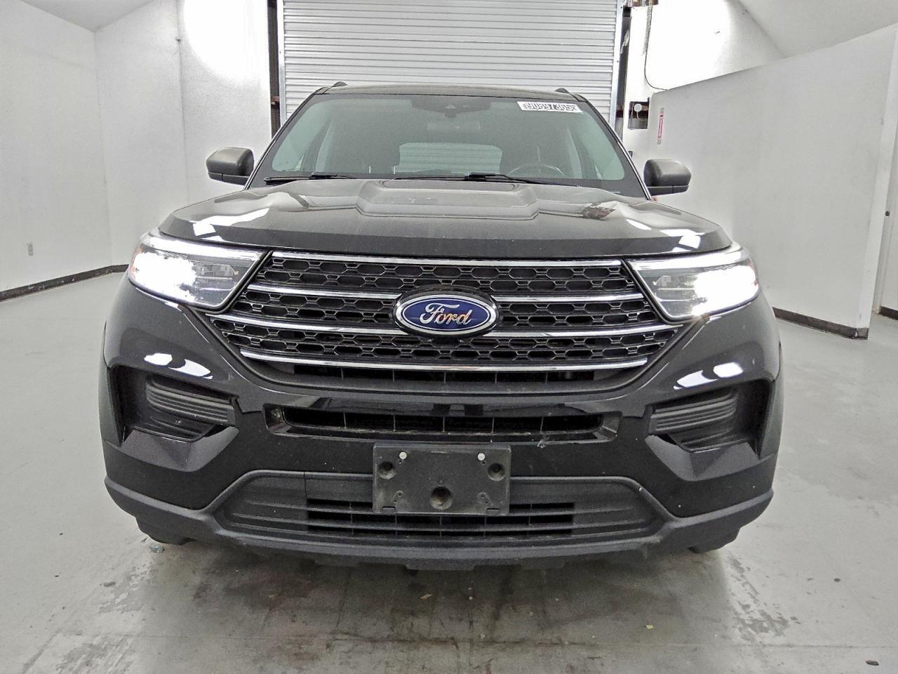 2020 Ford Explorer, Xlt