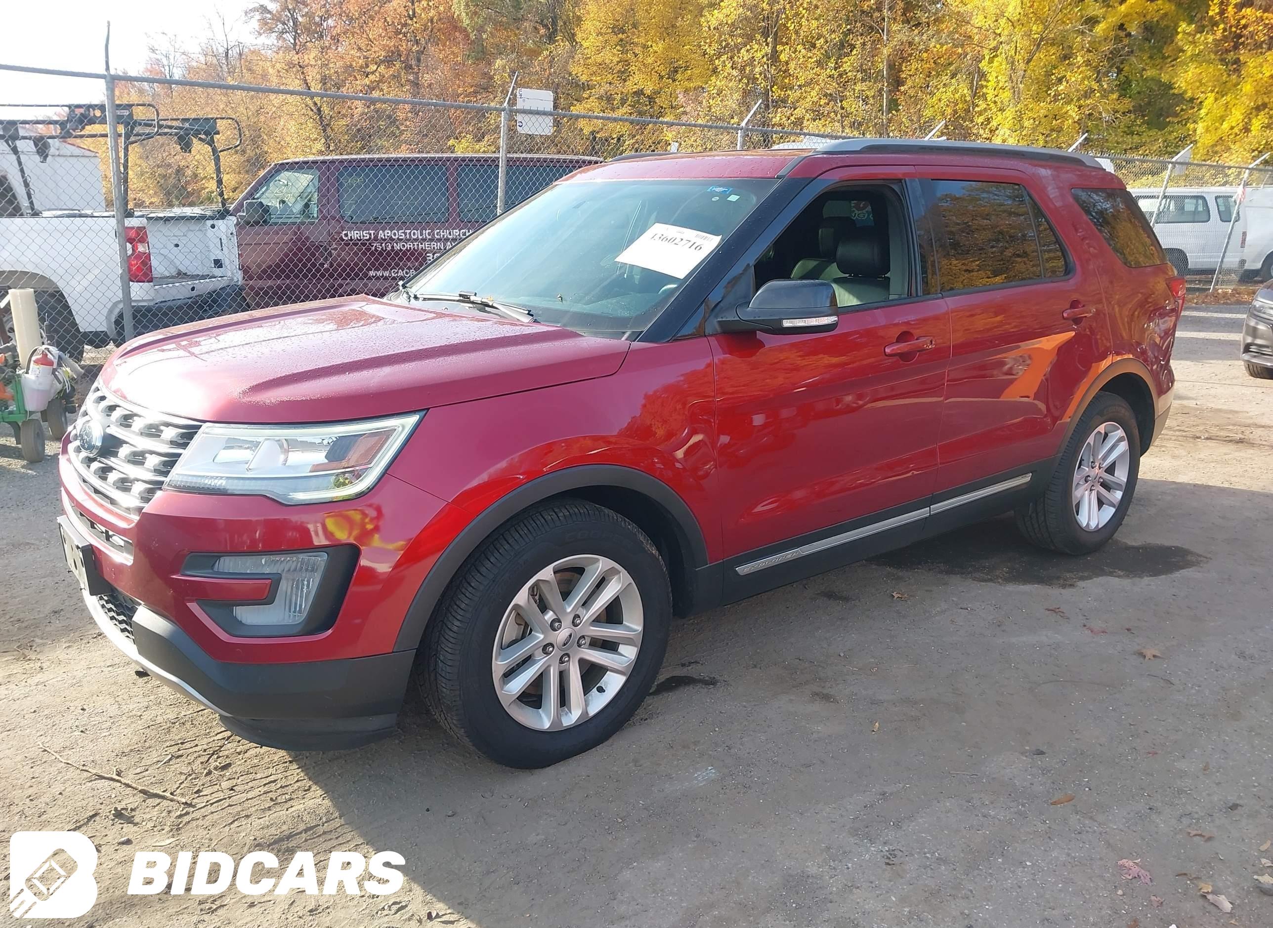 2017 Ford Explorer, Xlt