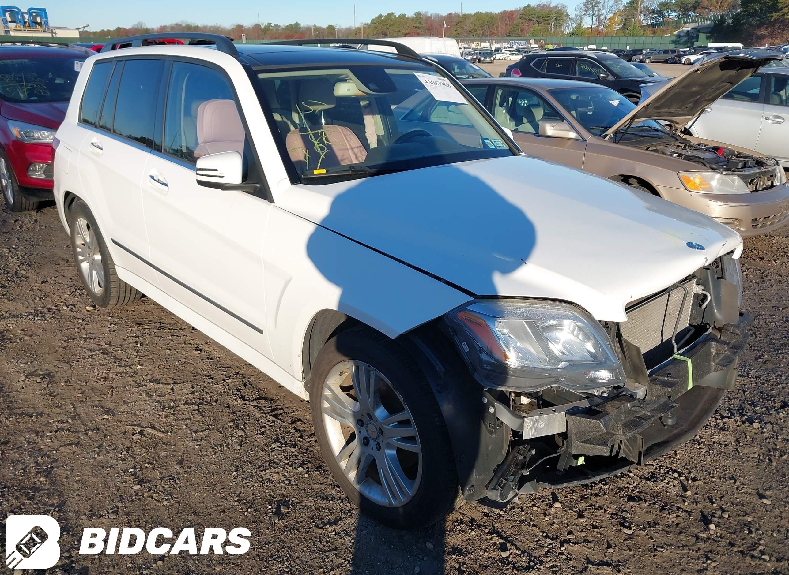 2015 Mercedes-Benz GLK 350, 4...