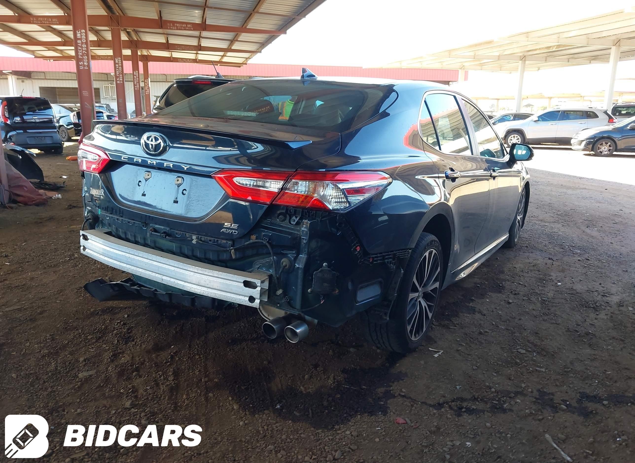 2020 Toyota Camry, Se Awd