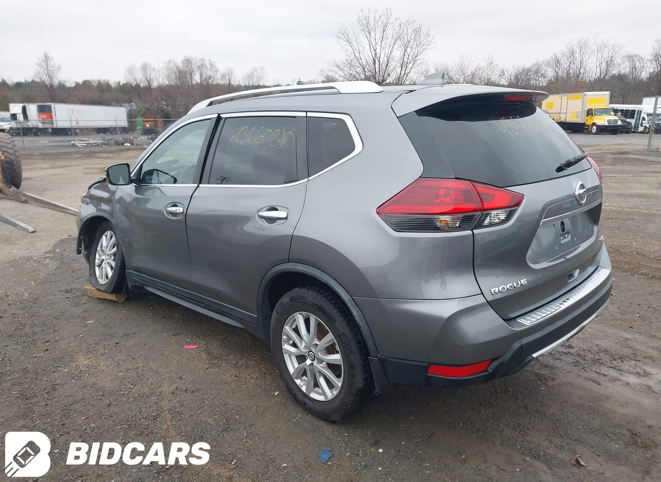 2018 Nissan Rogue, SV