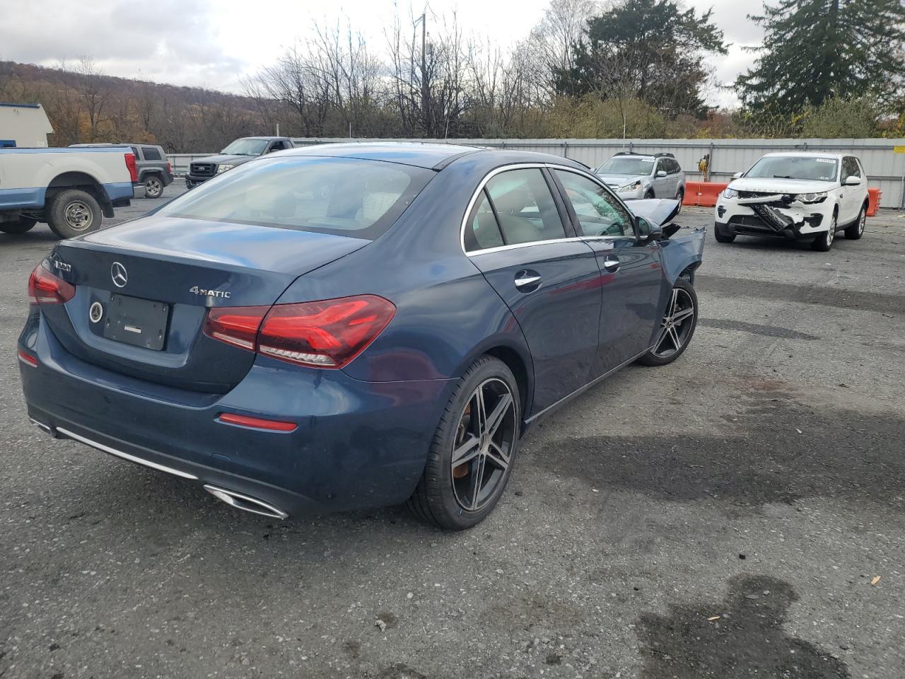 2022 Mercedes-Benz A-Class, 2...