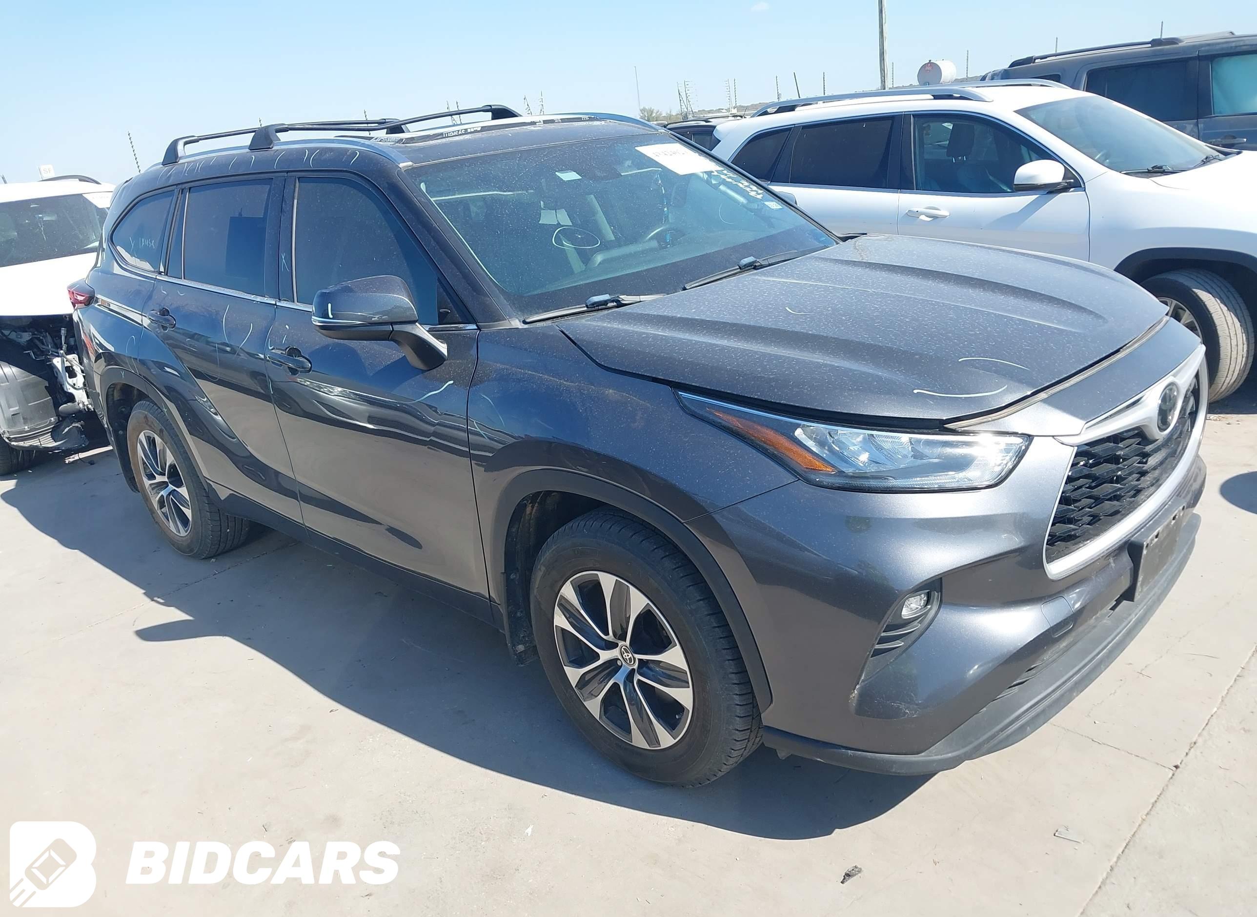 2020 Toyota Highlander, Xle