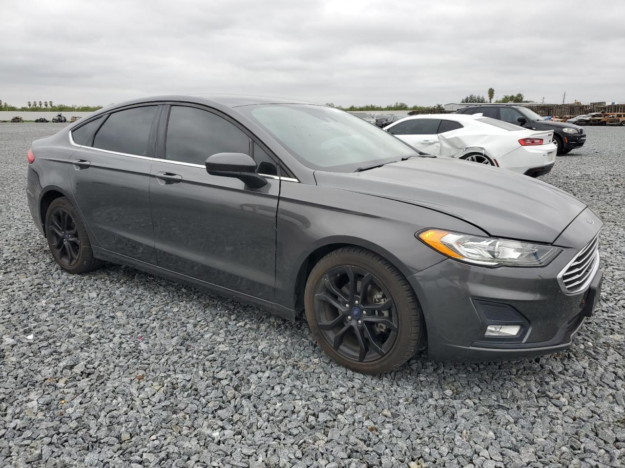 2020 Ford Fusion, SE