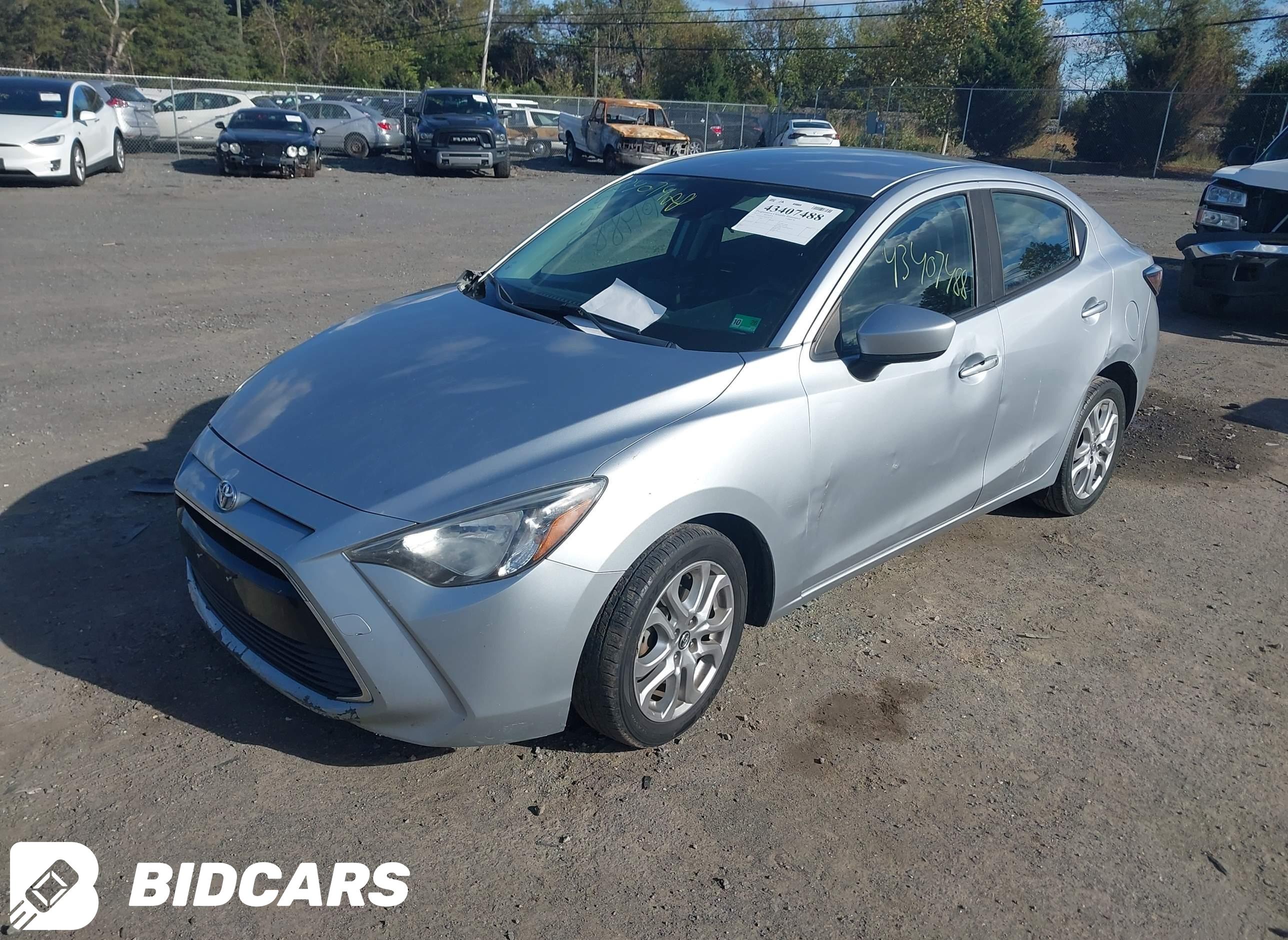 2017 Toyota Yaris, Ia