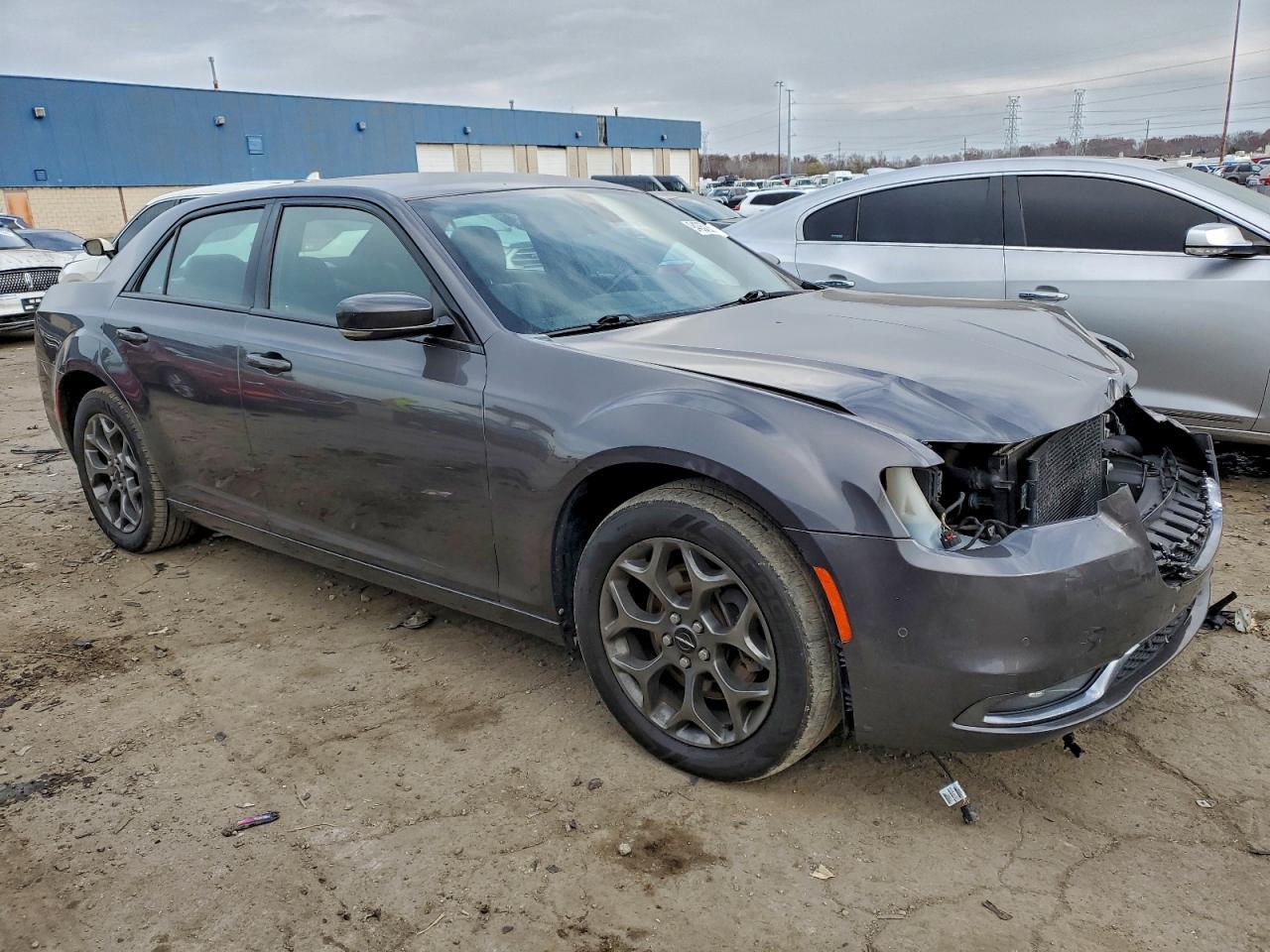 2015 Chrysler 300, S