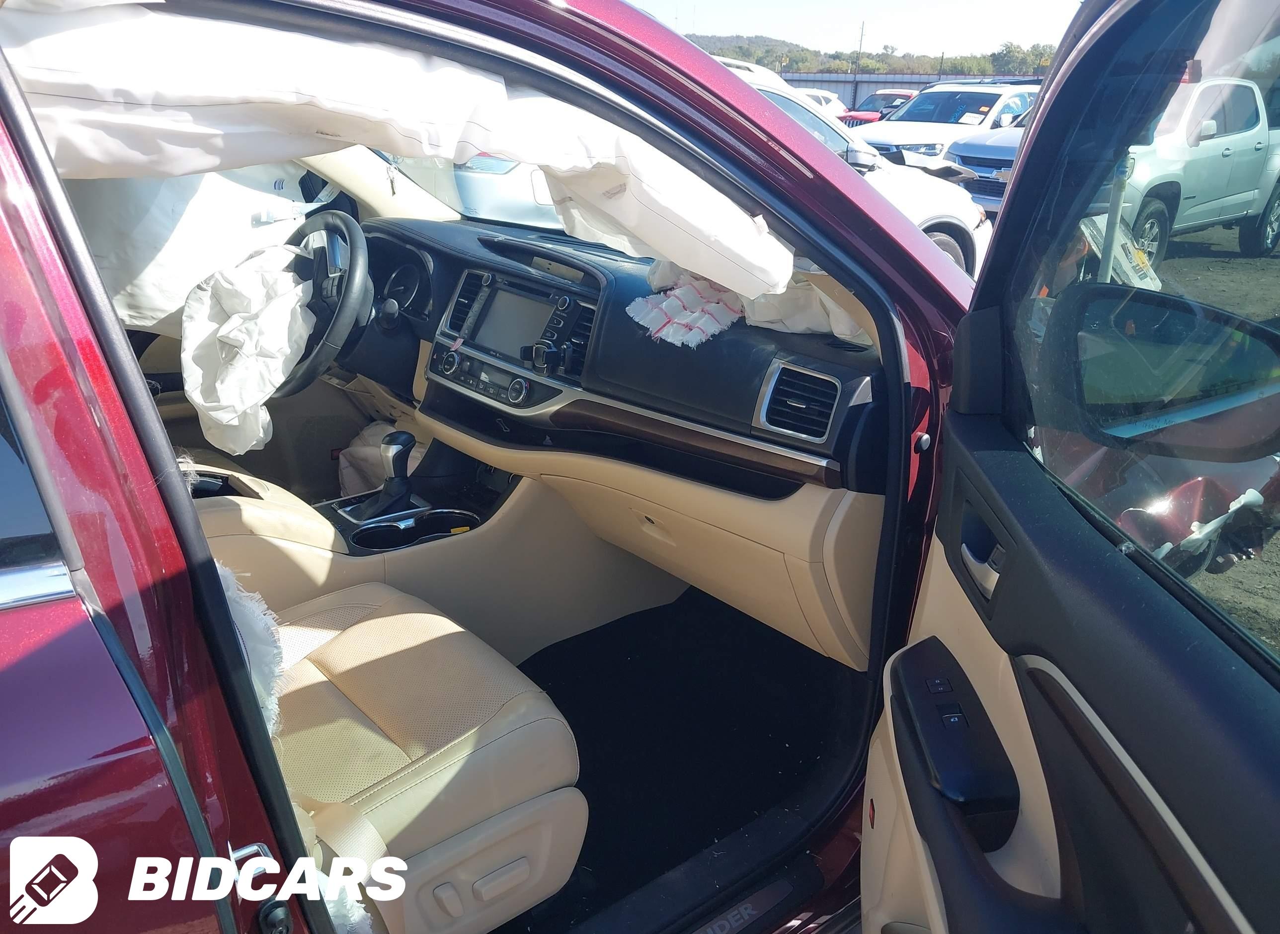 2015 Toyota Highlander, Limit...