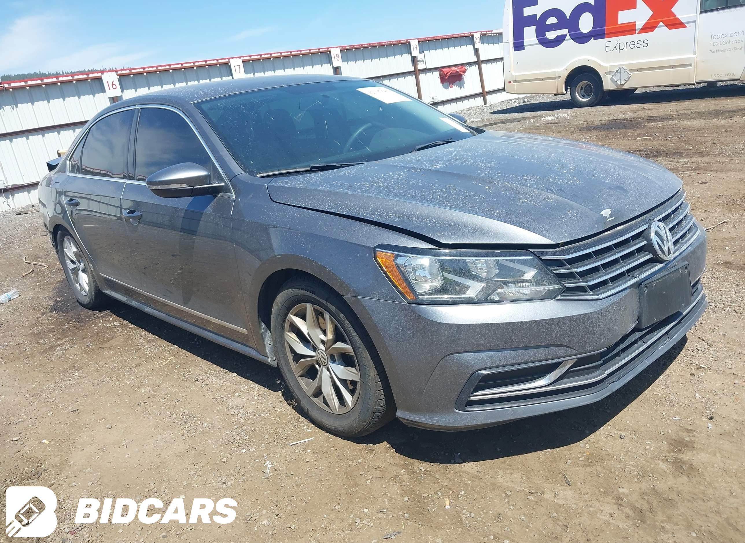 2016 Volkswagen Passat, 1.8T S