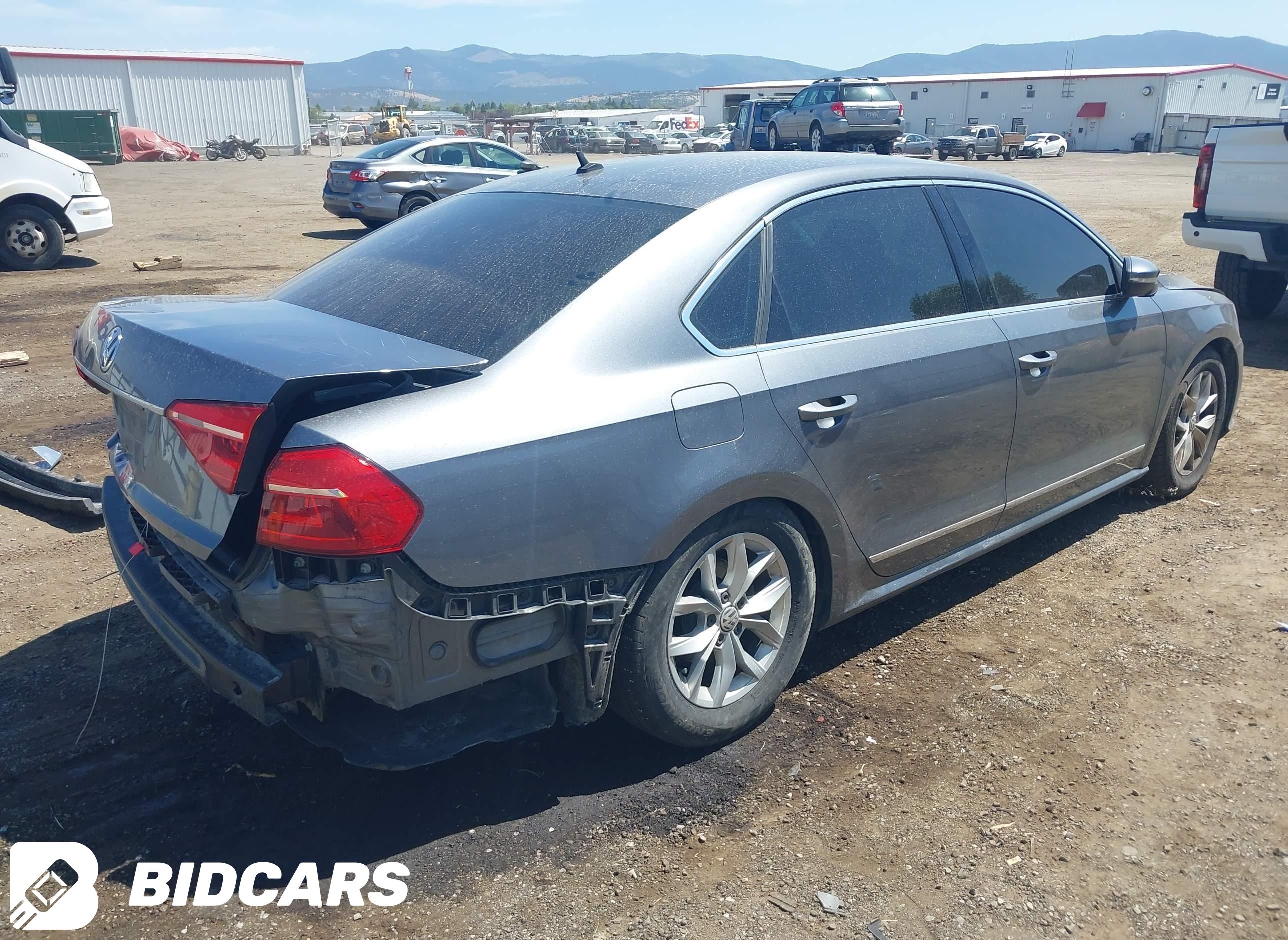 2016 Volkswagen Passat, 1.8T S