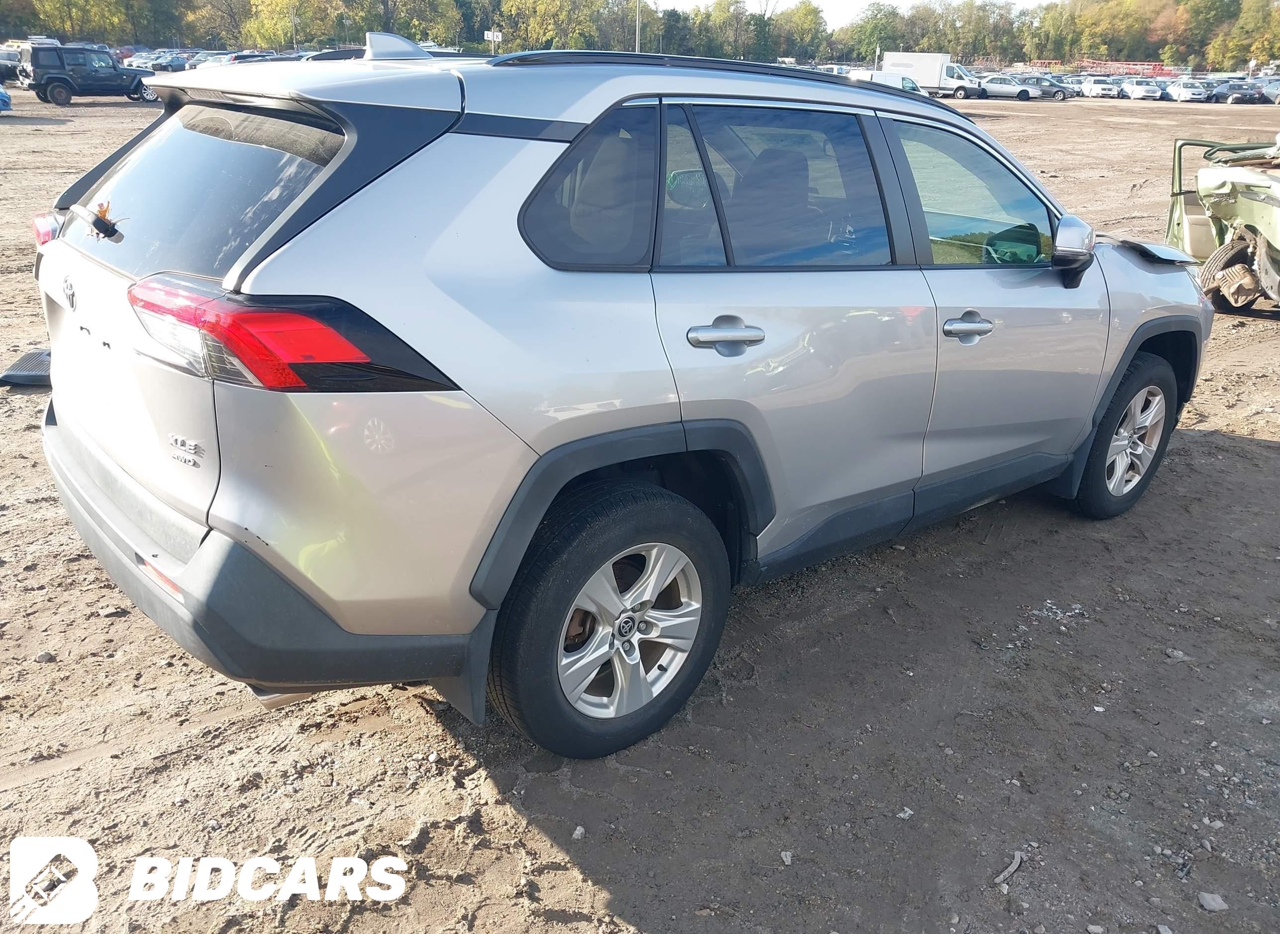 2020 Toyota RAV4, Xle