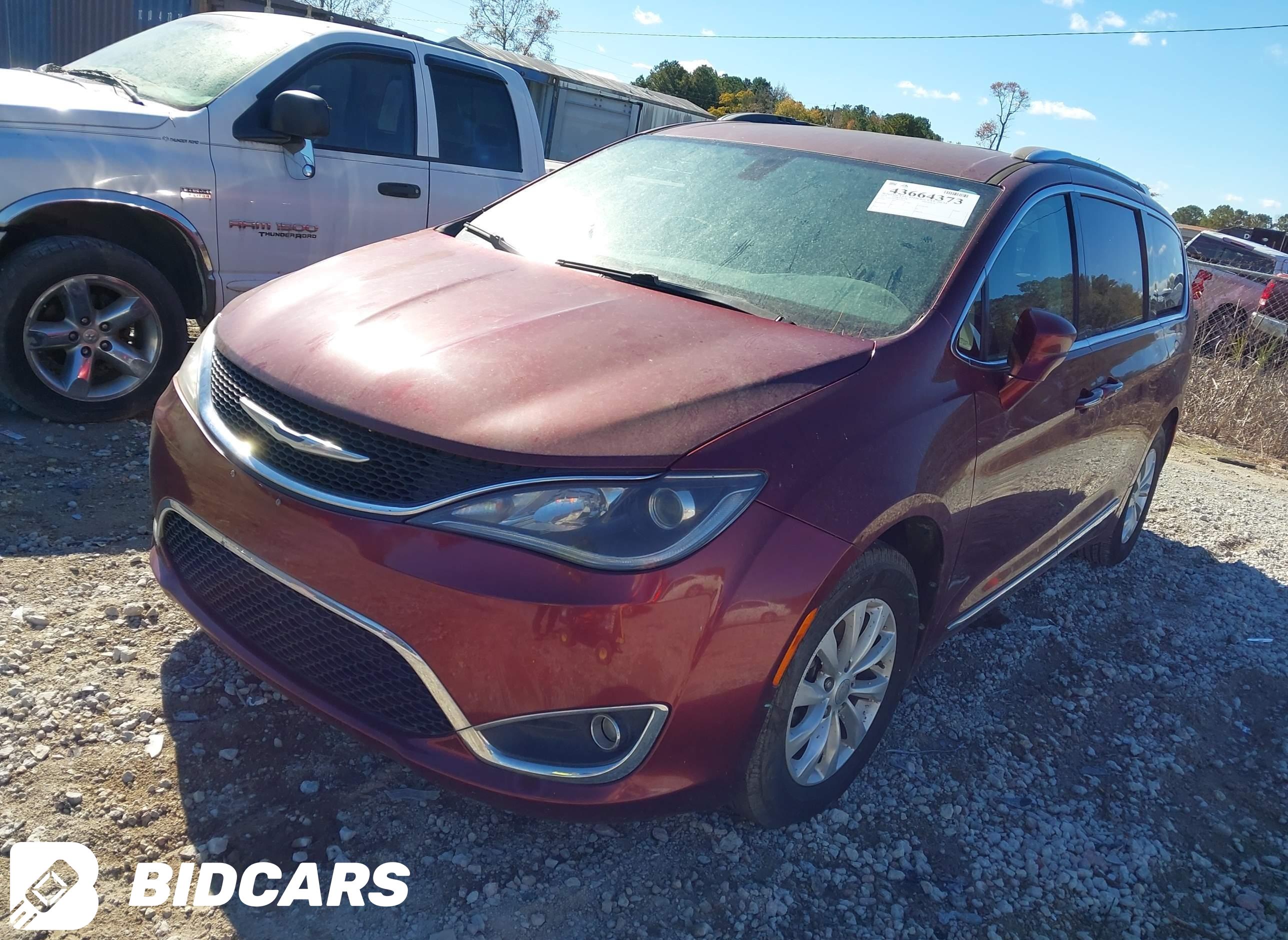 2018 Chrysler Pacifica, Touri...