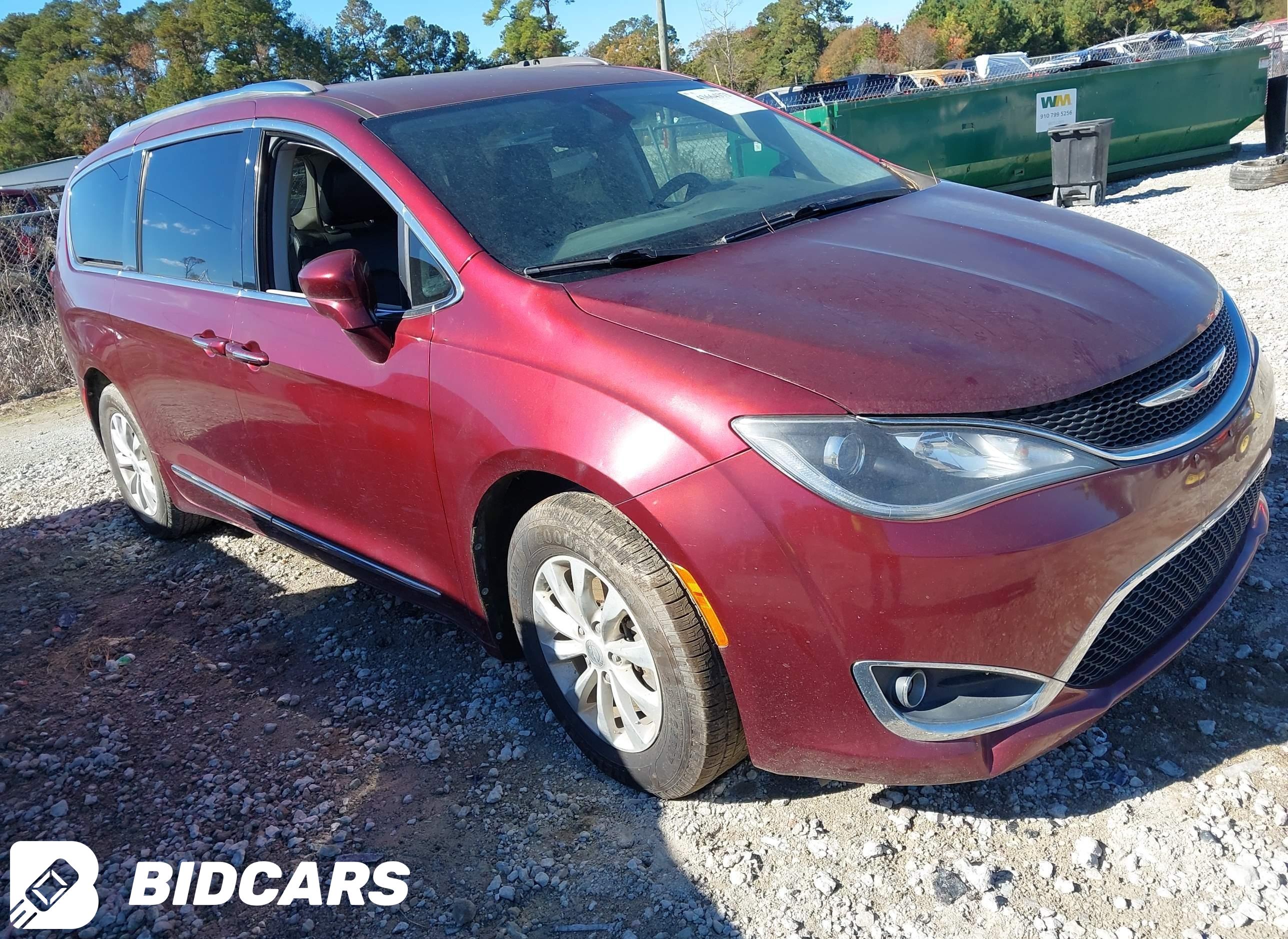 2018 Chrysler Pacifica, Touri...