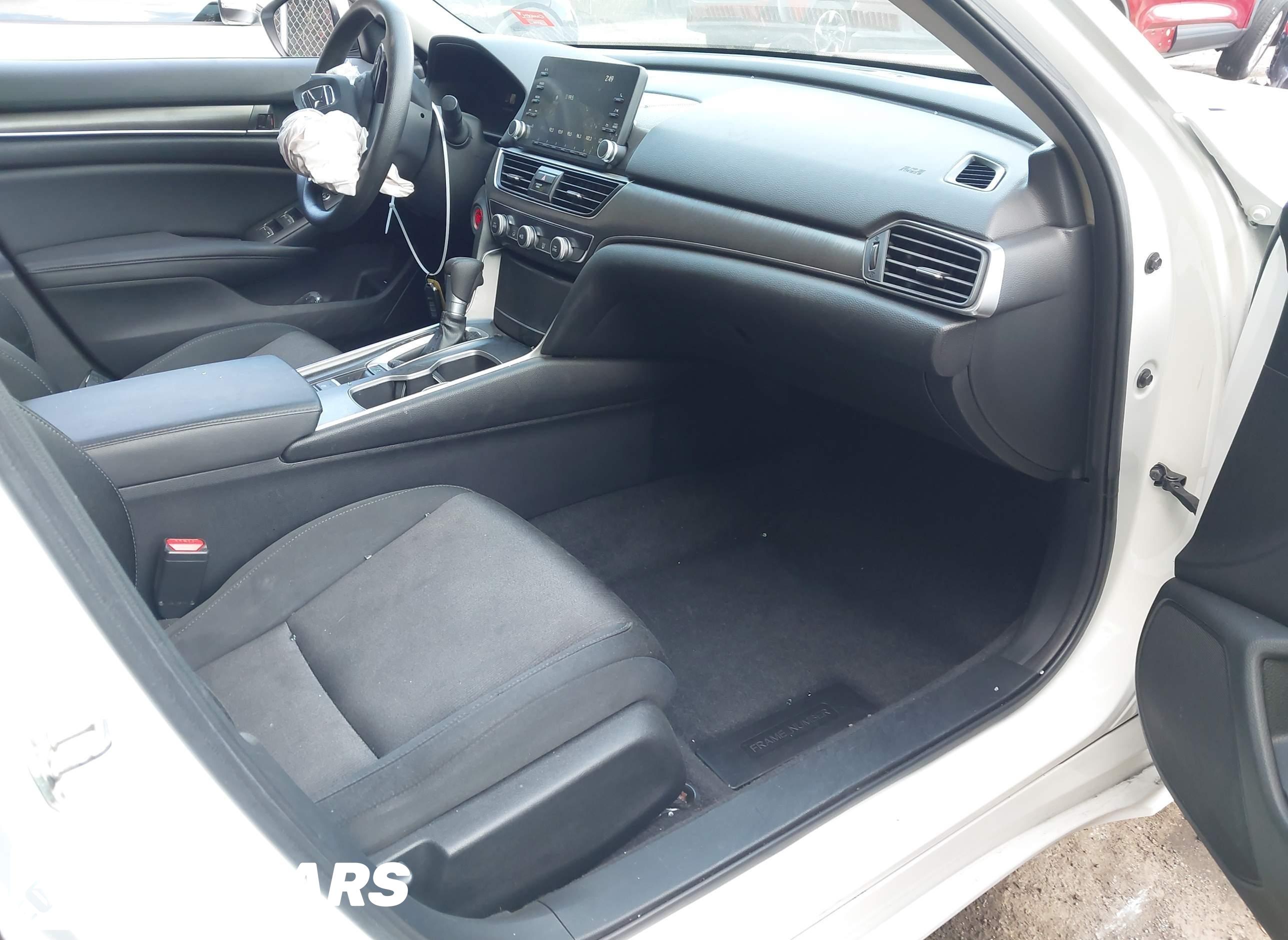 2019 Honda Accord, LX