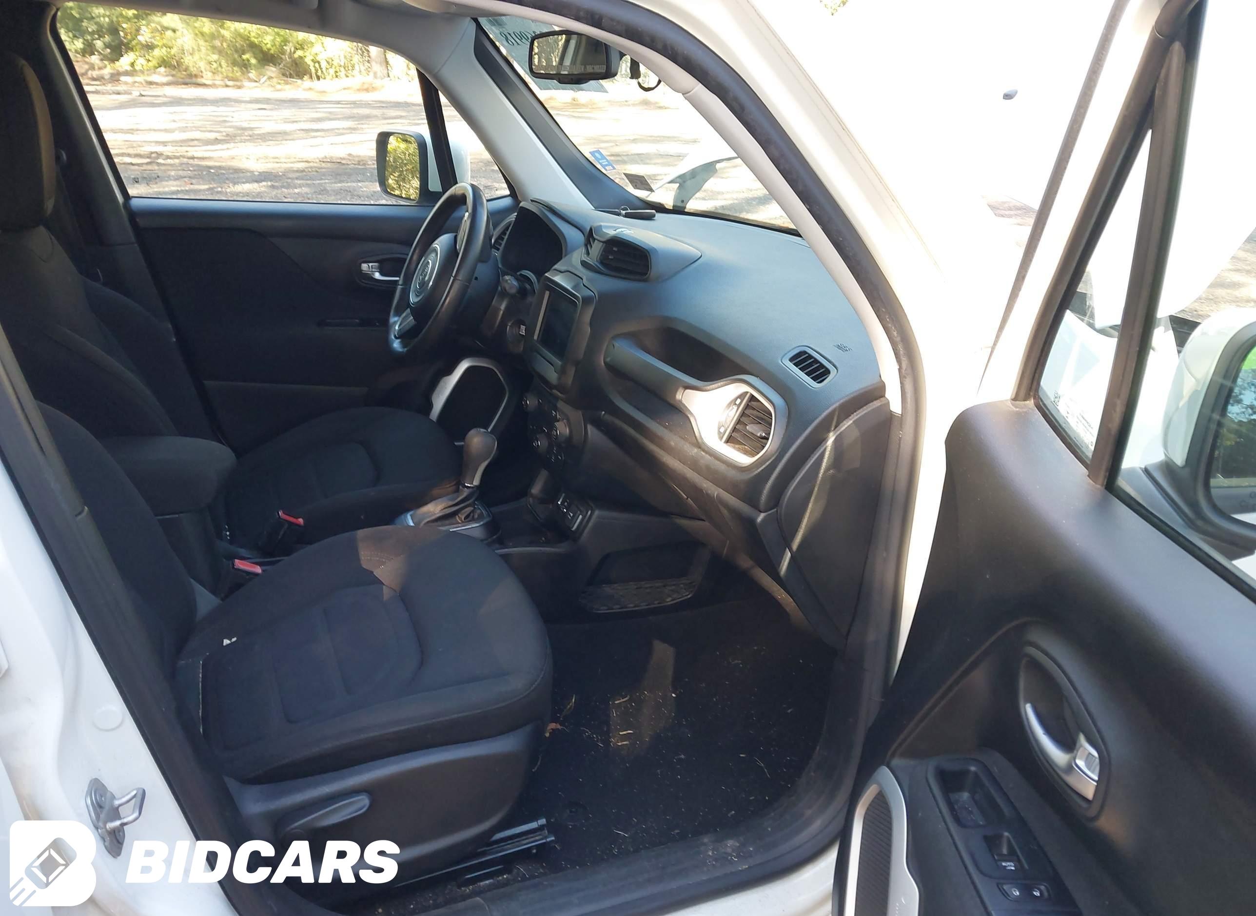 2018 Jeep Renegade, Latitude Fwd