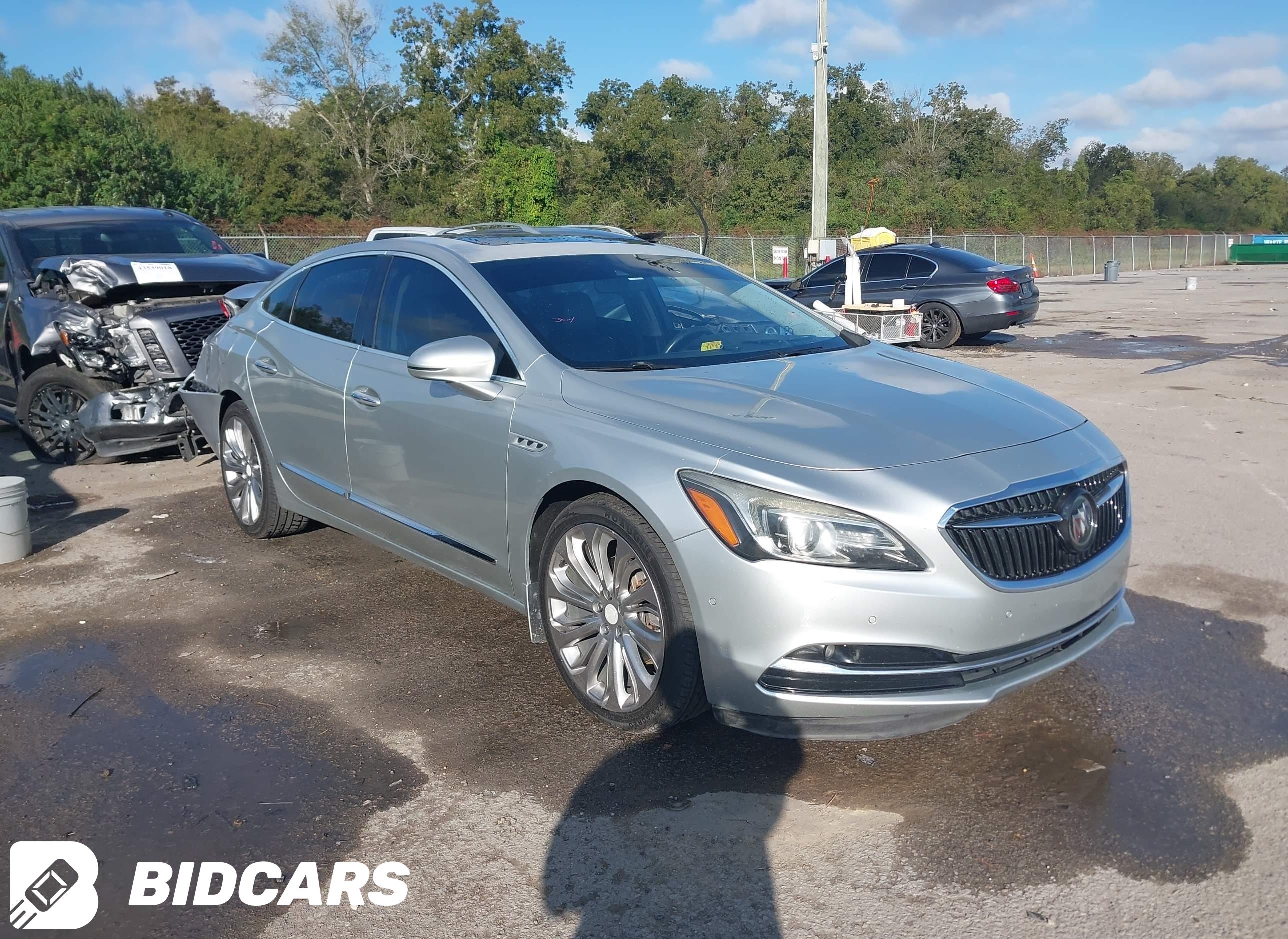 2017 Buick Lacrosse, Premium