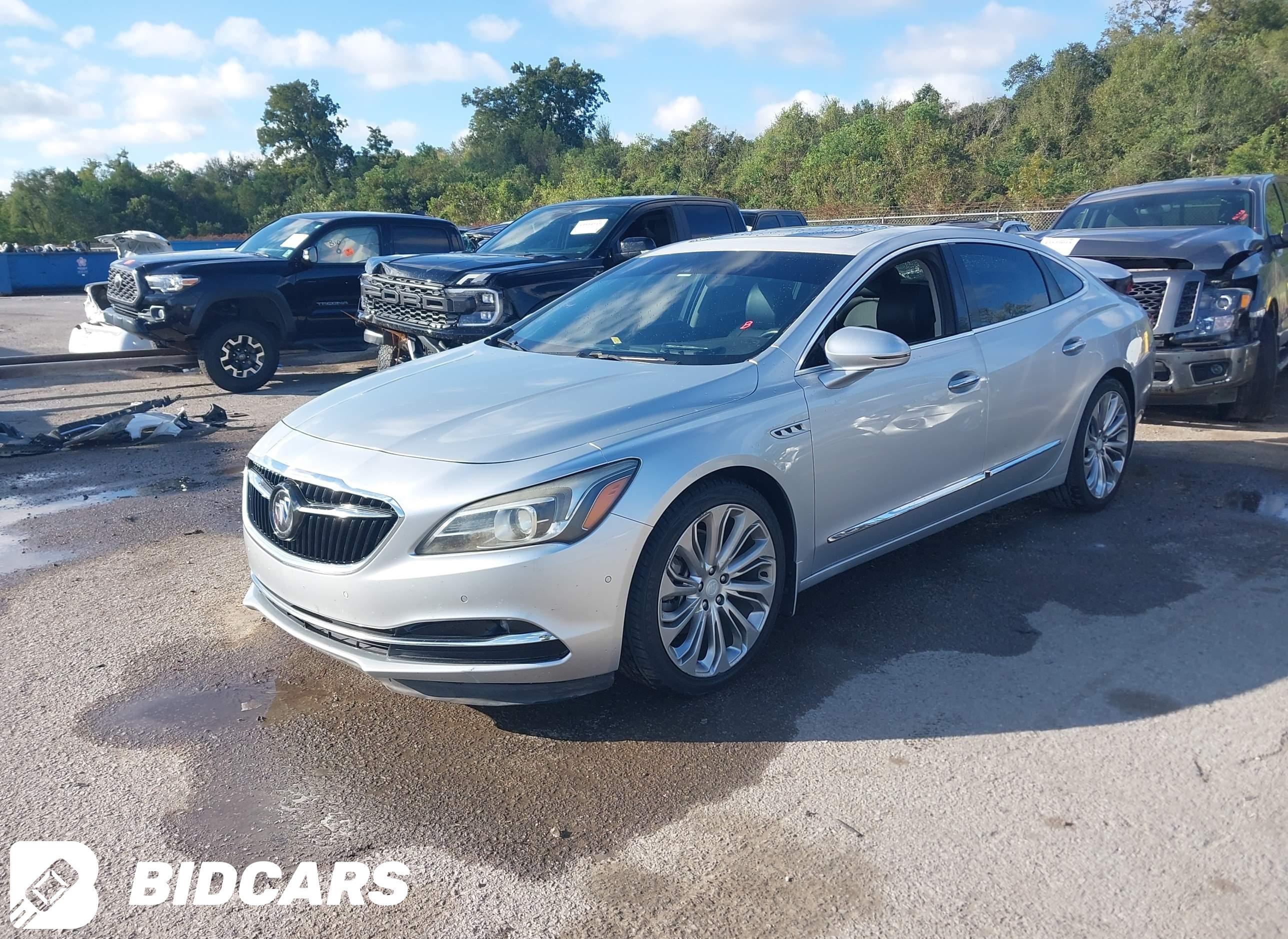 2017 Buick Lacrosse, Premium