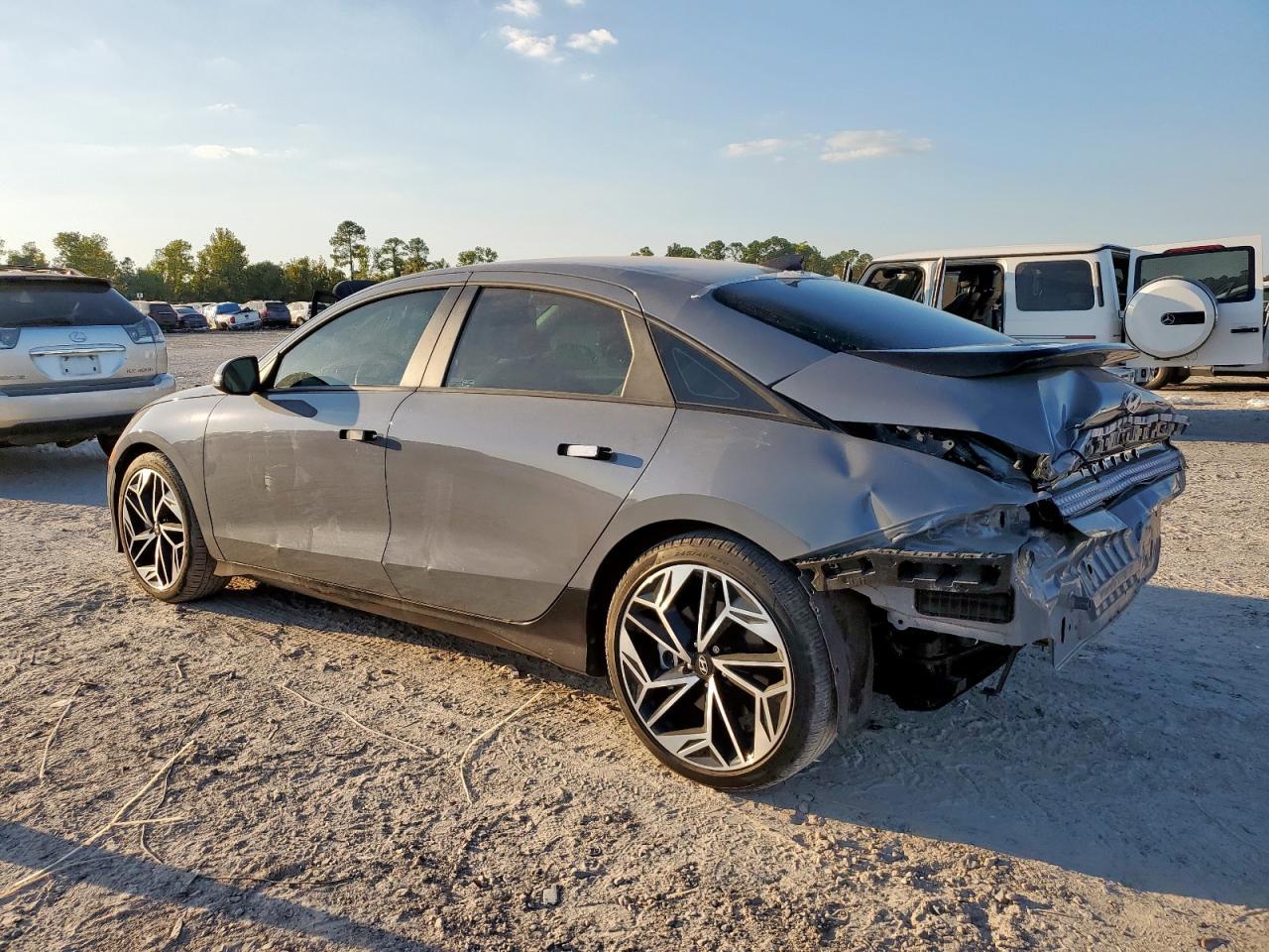 2024 Hyundai Ioniq, Sel