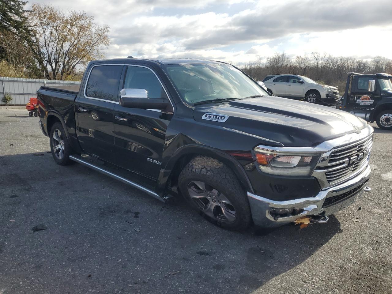 2019 RAM 1500, Laramie