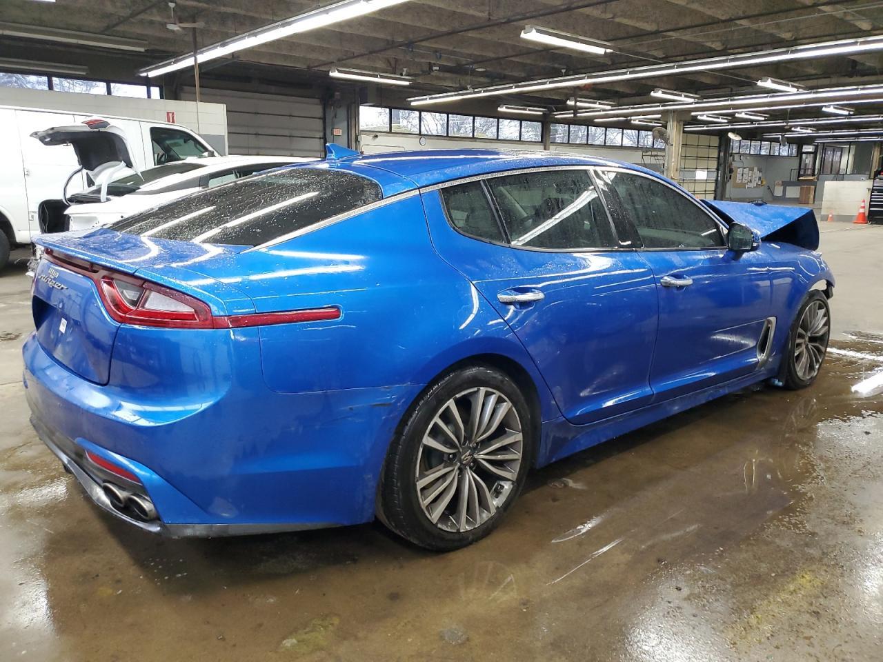 2019 KIA Stinger, Premium