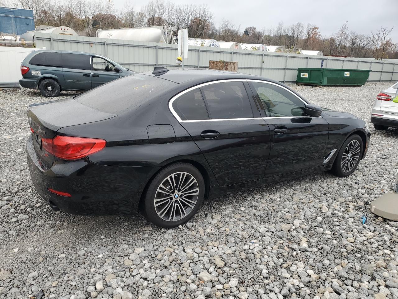 2020 BMW 5 Series, 530 XI