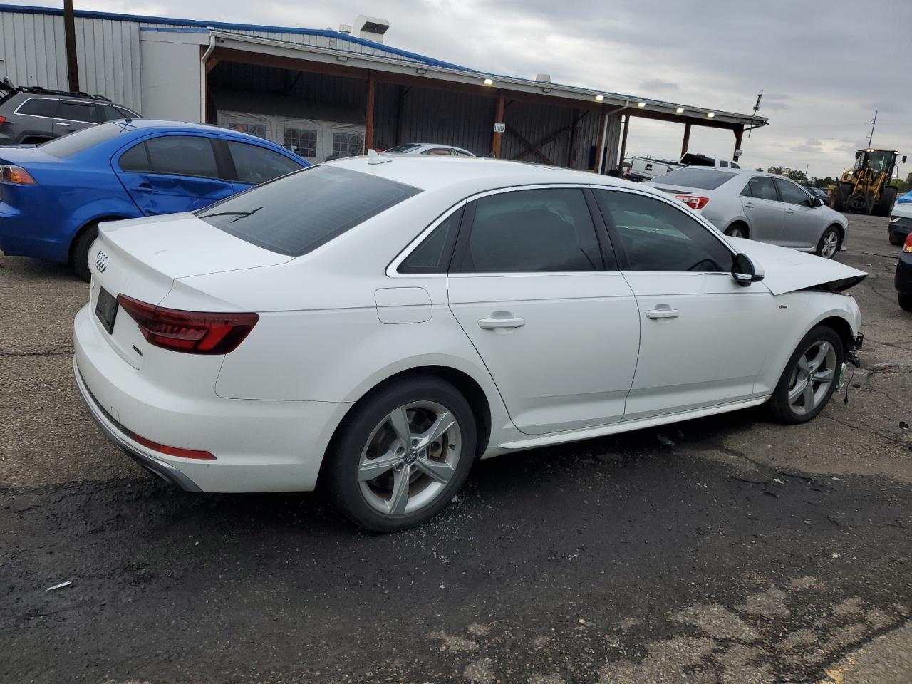 2019 Audi A4, Premium