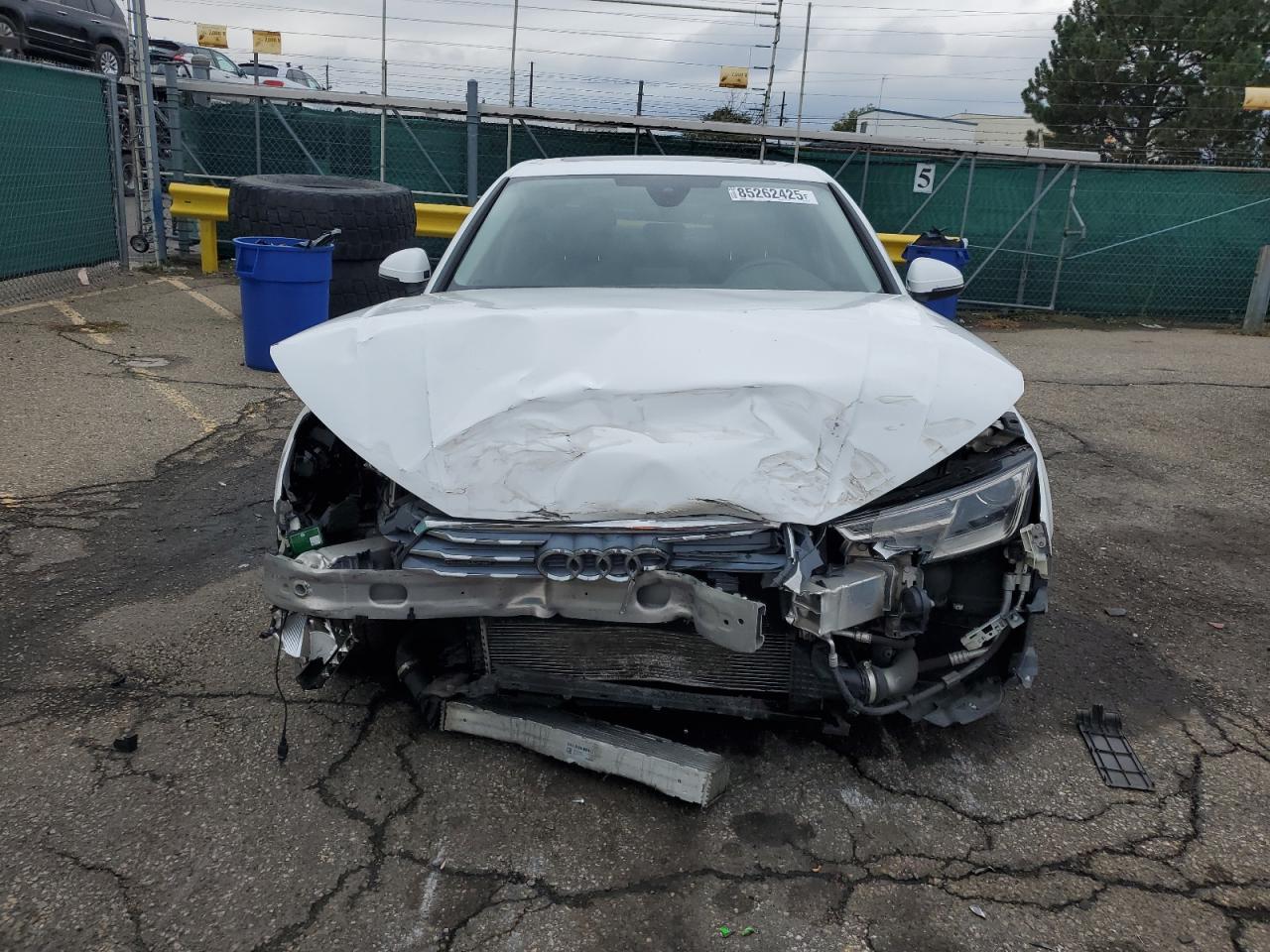 2019 Audi A4, Premium