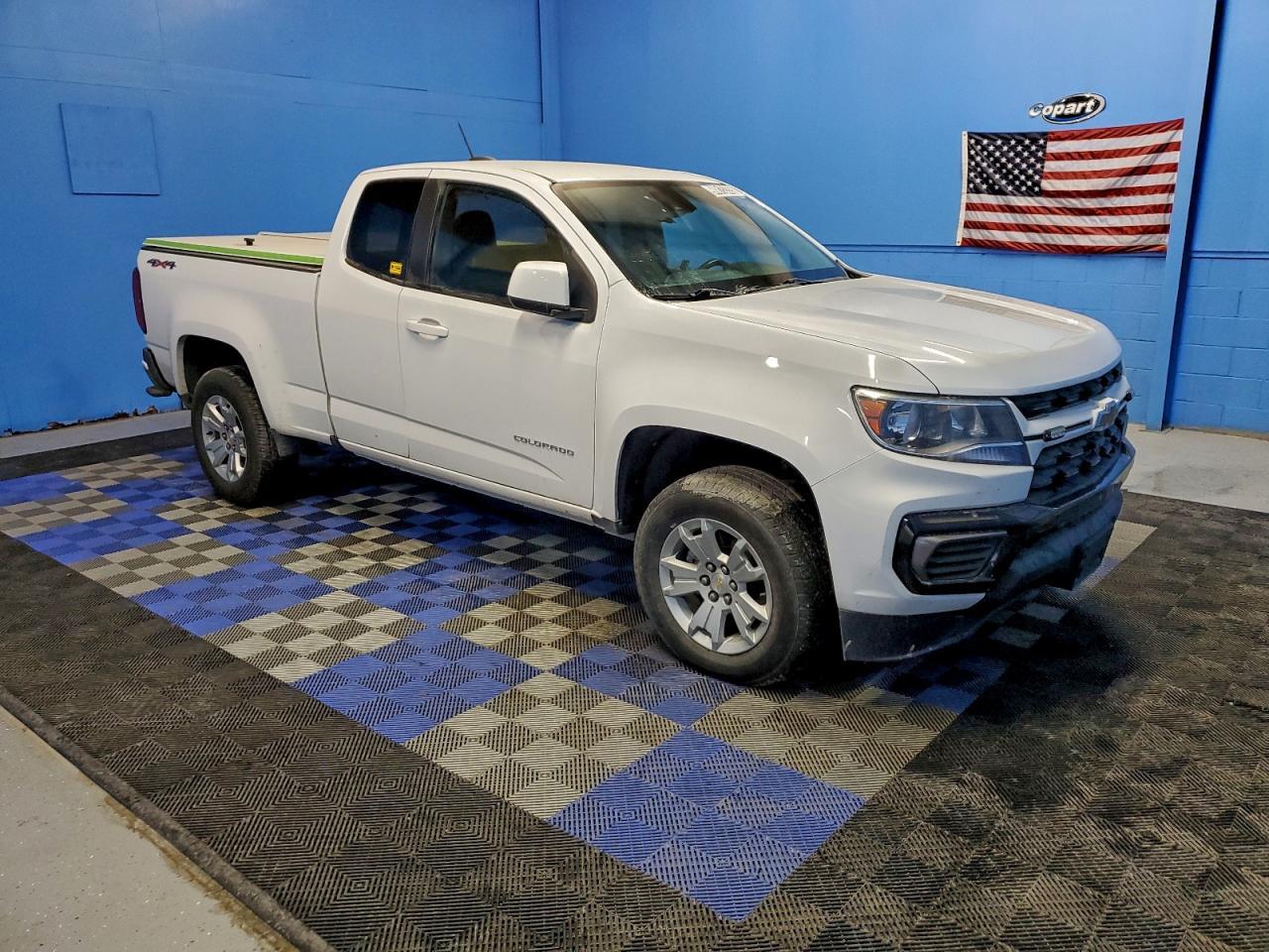 2022 Chevrolet Colorado, LT