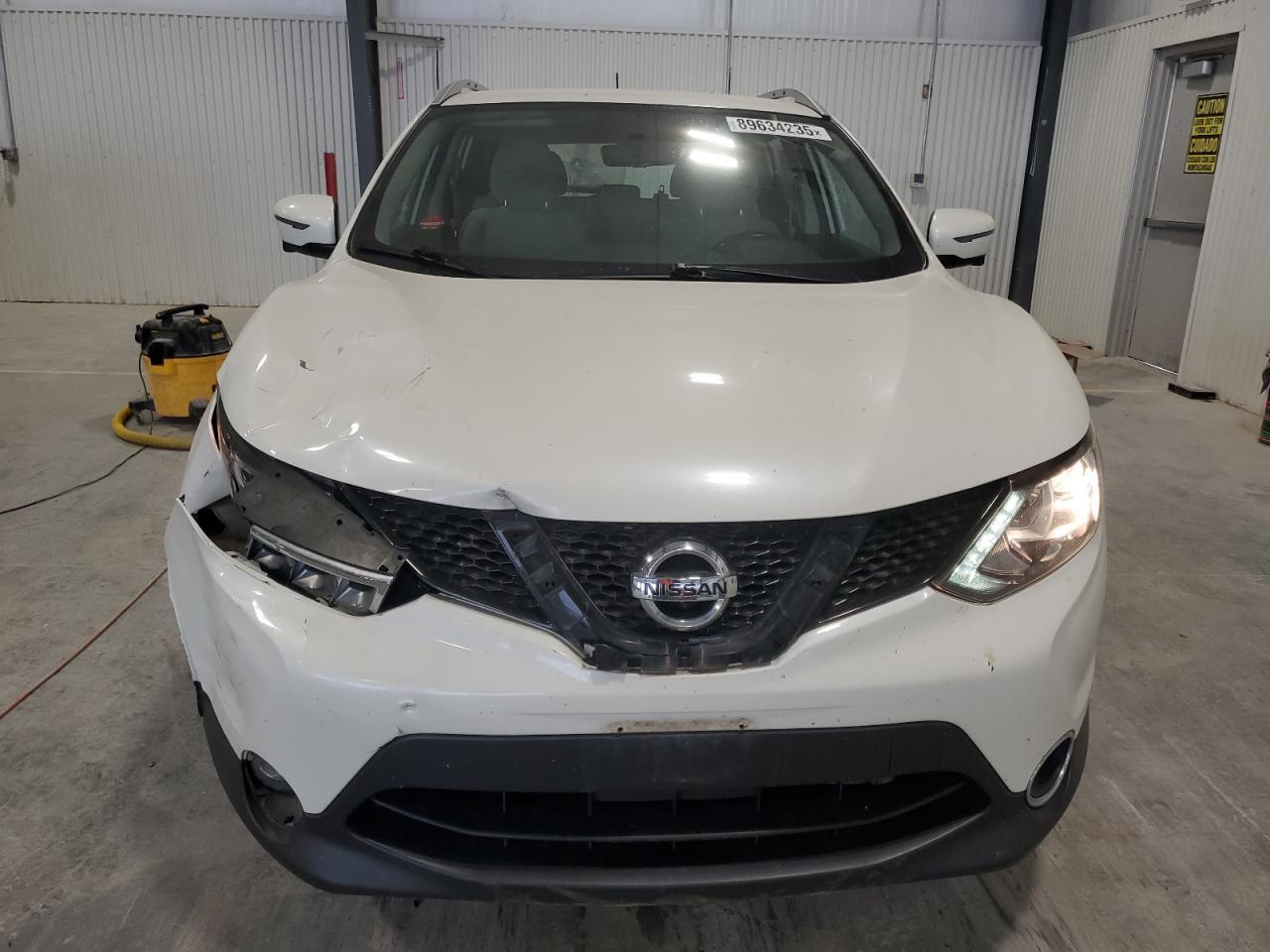 2017 Nissan Rogue, S