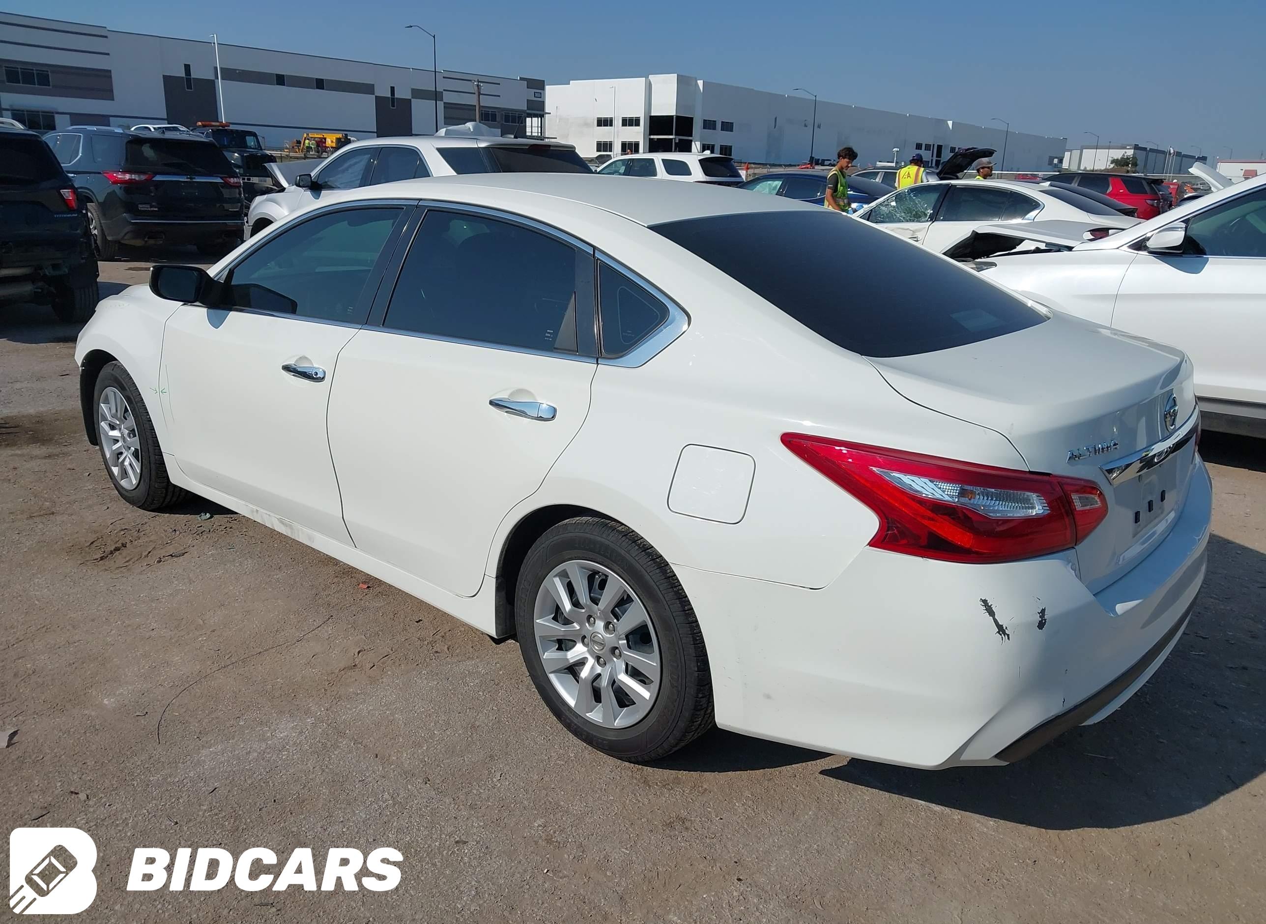 2016 Nissan Altima, 2.5/2.5 S...