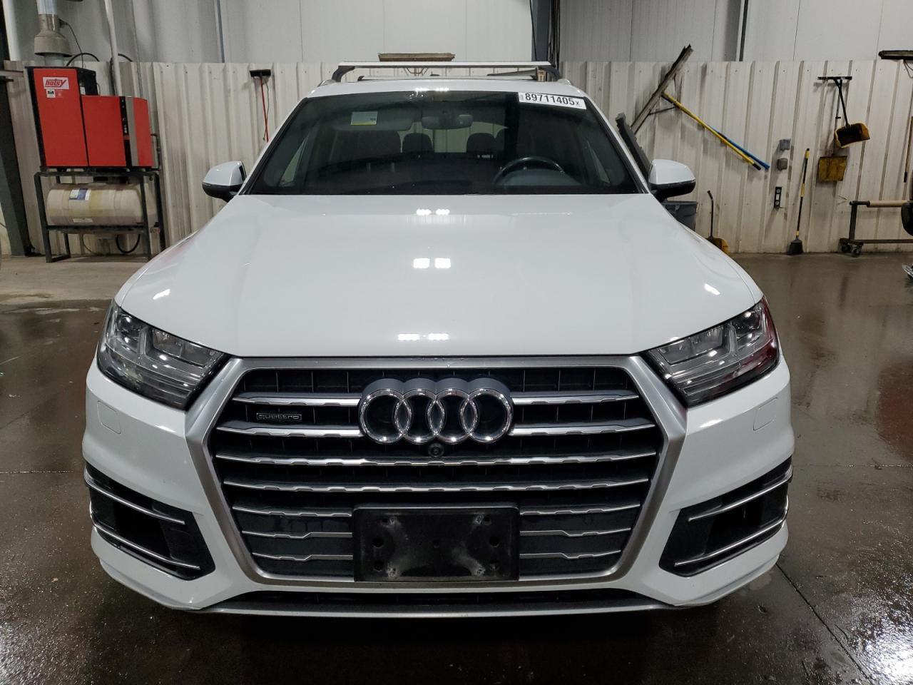 2019 Audi Q7, Premium Plus
