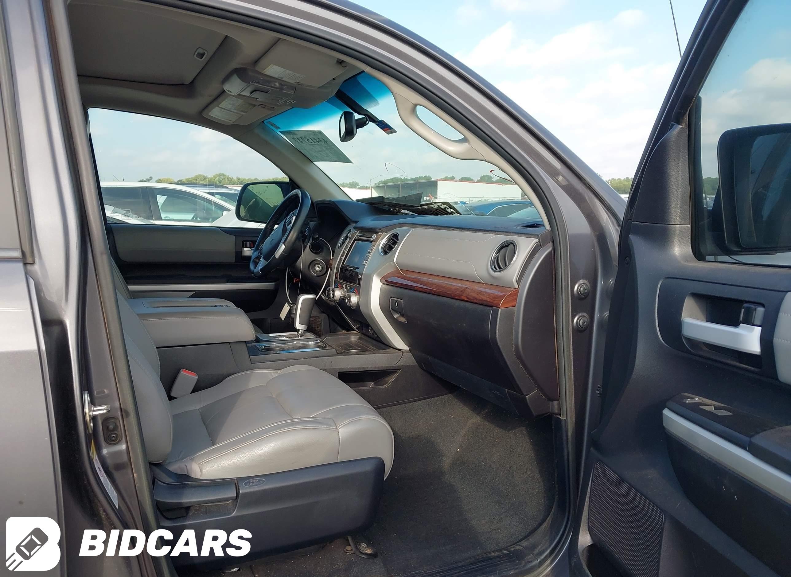 2015 Toyota Tundra, Limited 5...