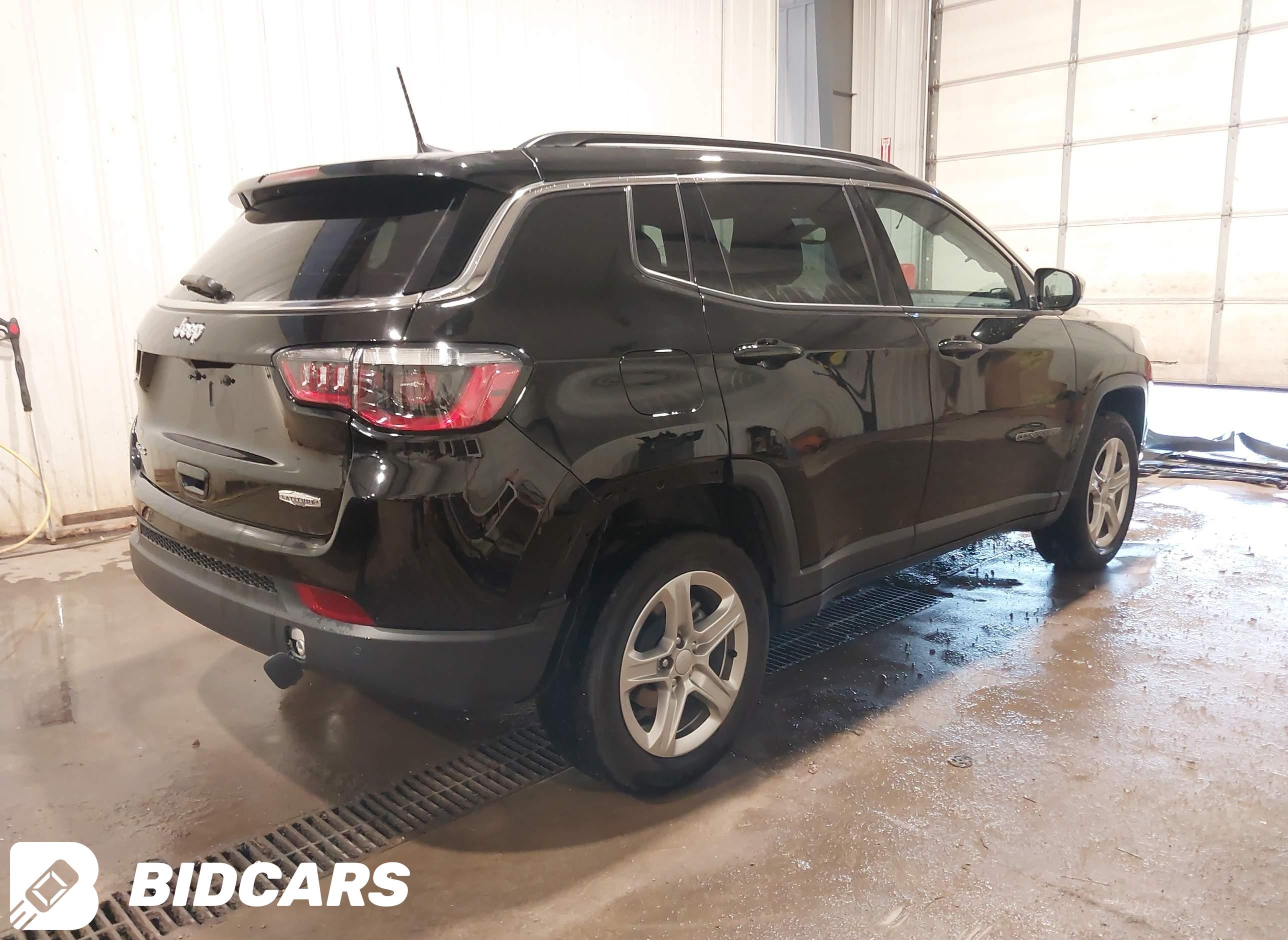 2023 Jeep Compass, Latitude 4X4